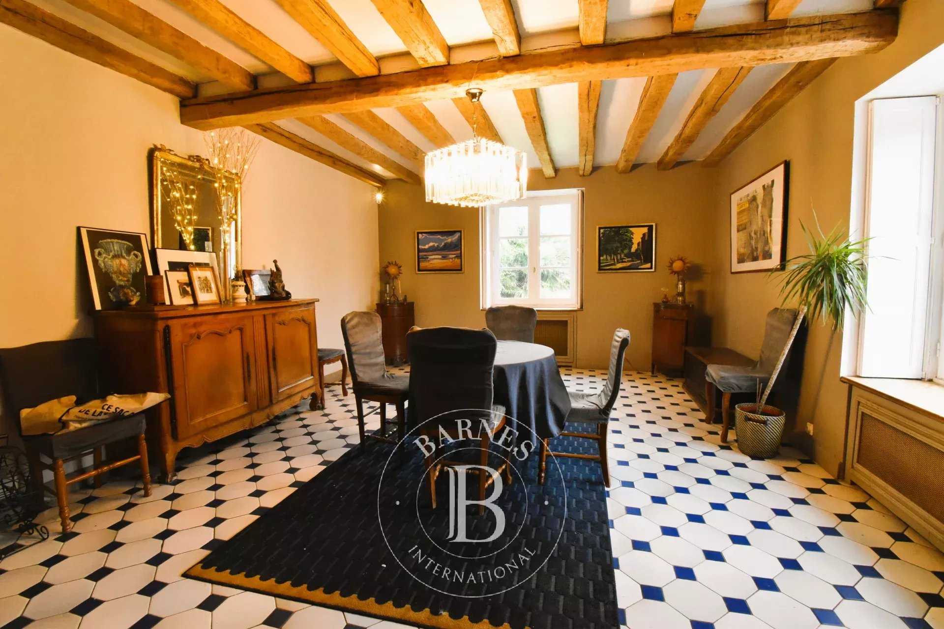 Dampierre-en-Yvelines  - Maison 15 Pi&egrave;ces 8 Chambres