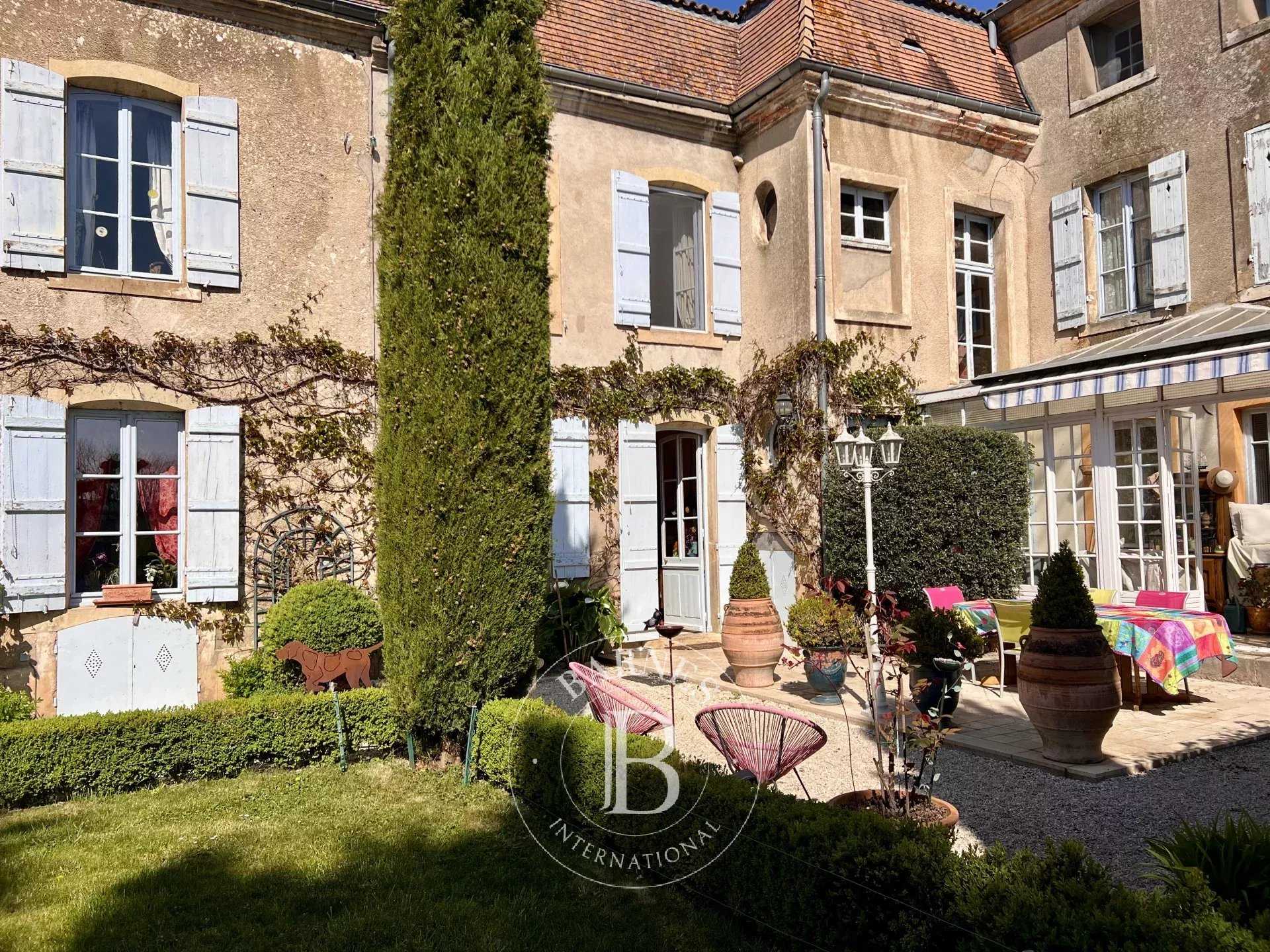 Beaune  - House 7 Bedrooms