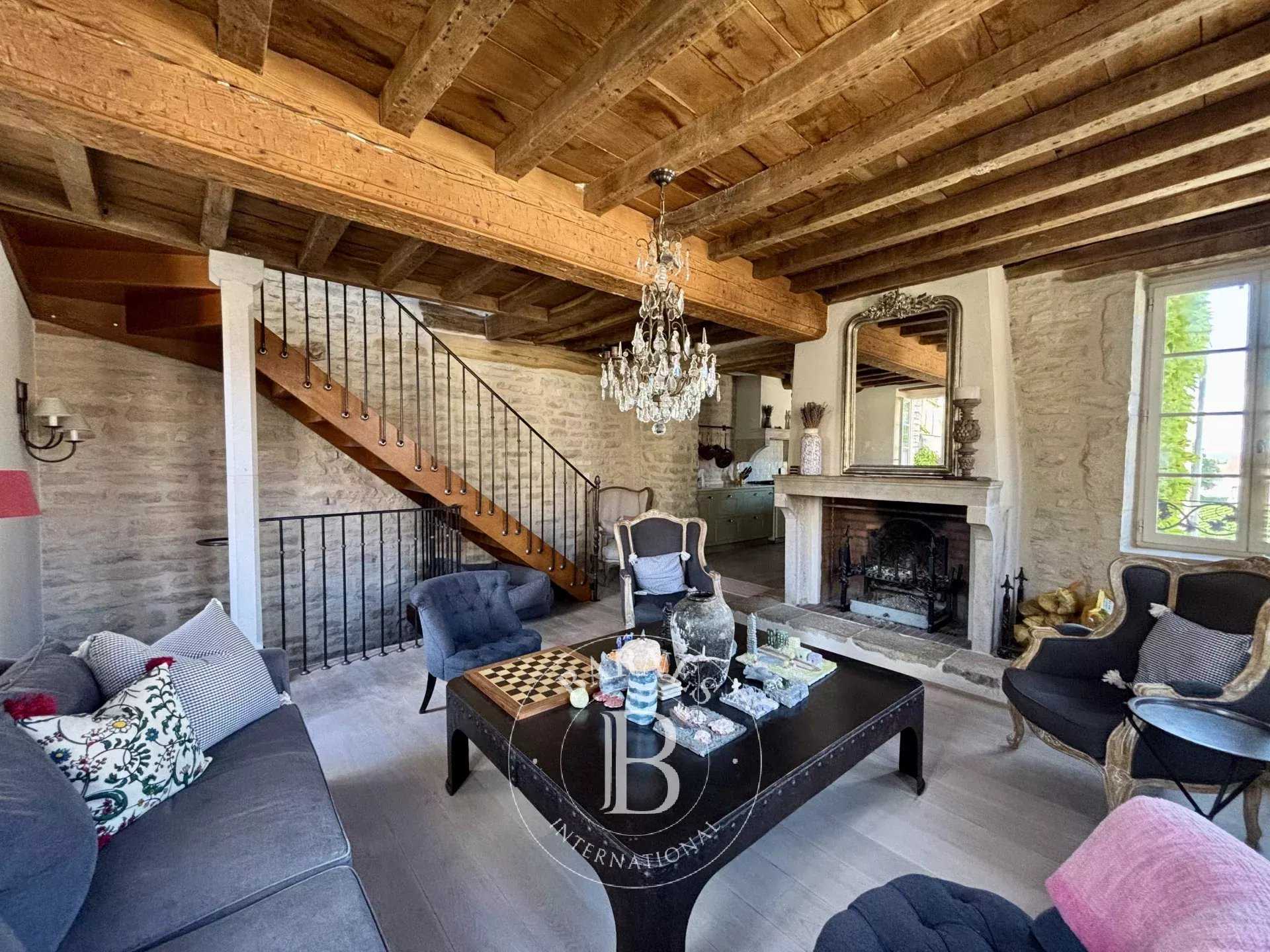 Meursault  - Maison de village 5 Pi&egrave;ces 3 Chambres