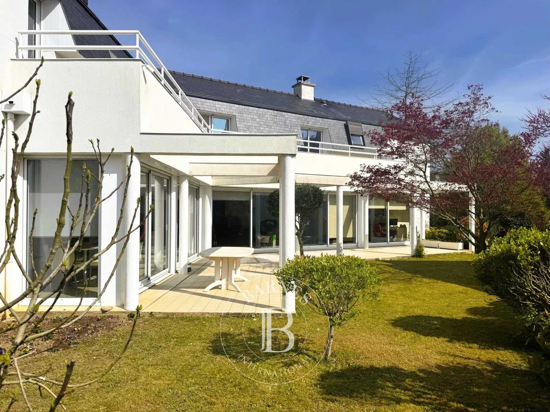 Cesson-Sévigné  - Maison 7 Pi&egrave;ces 5 Chambres