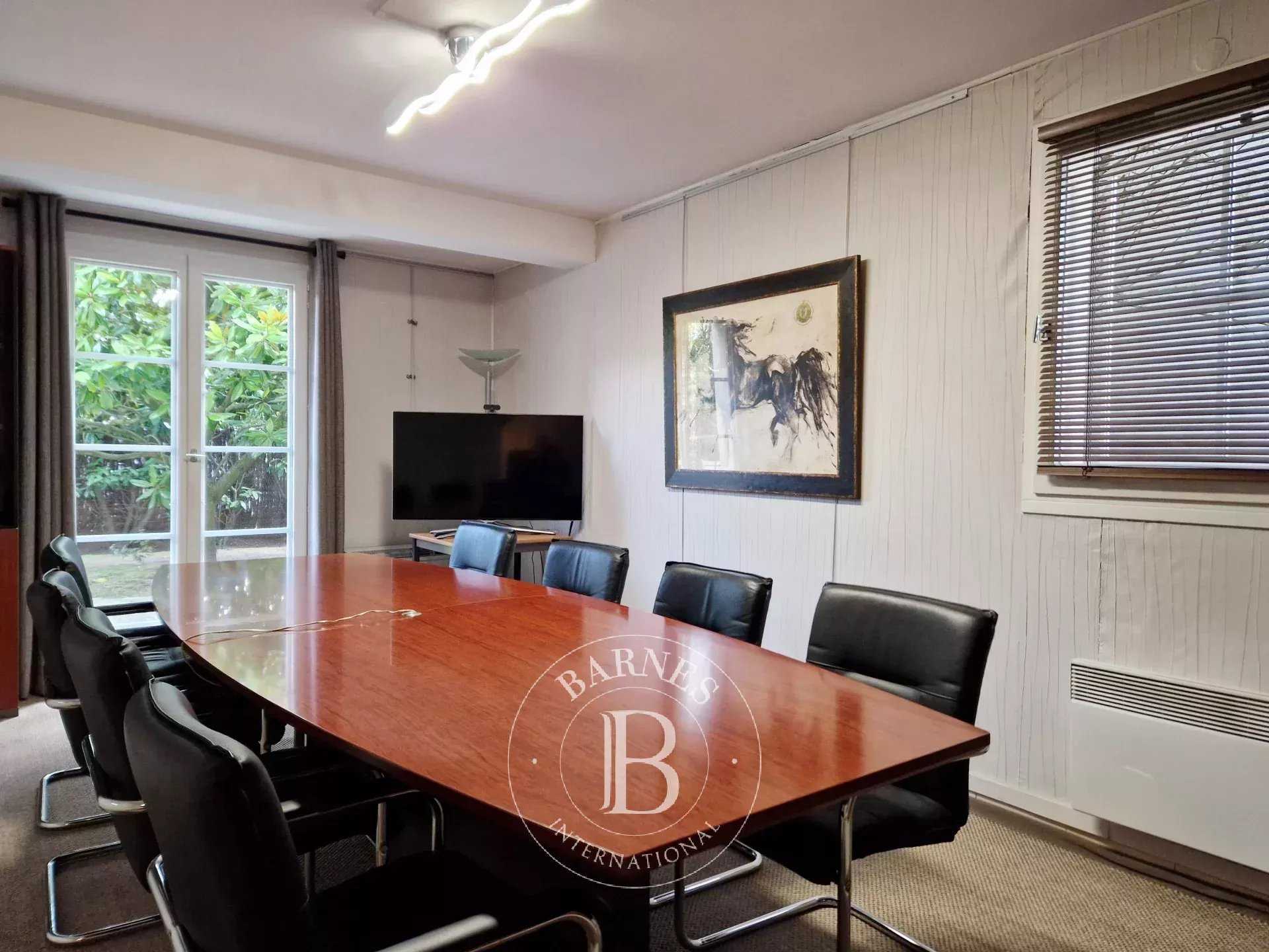 Cergy  - Maison 10 Pi&egrave;ces