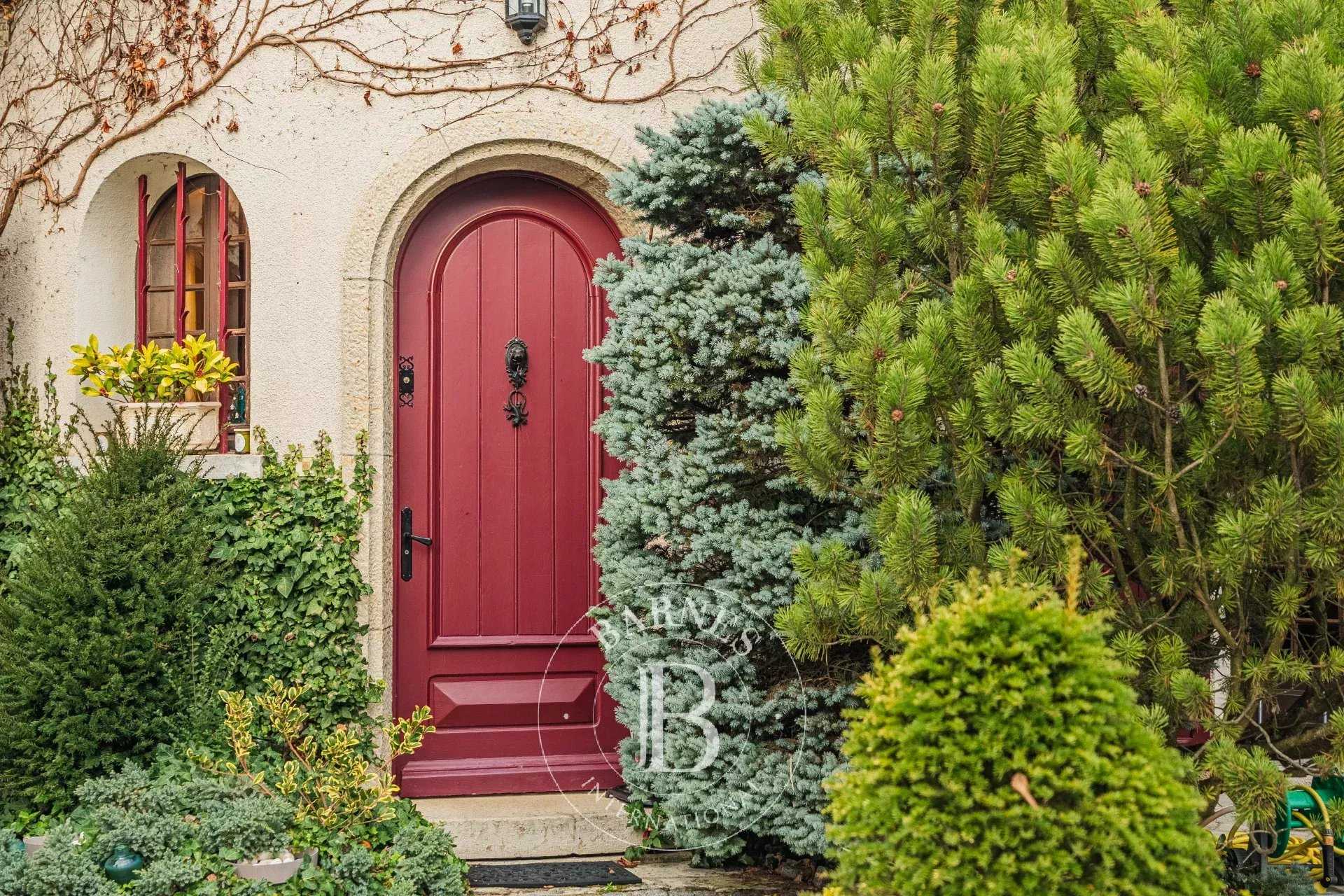 Voiron  - Maison 7 Pi&egrave;ces 4 Chambres