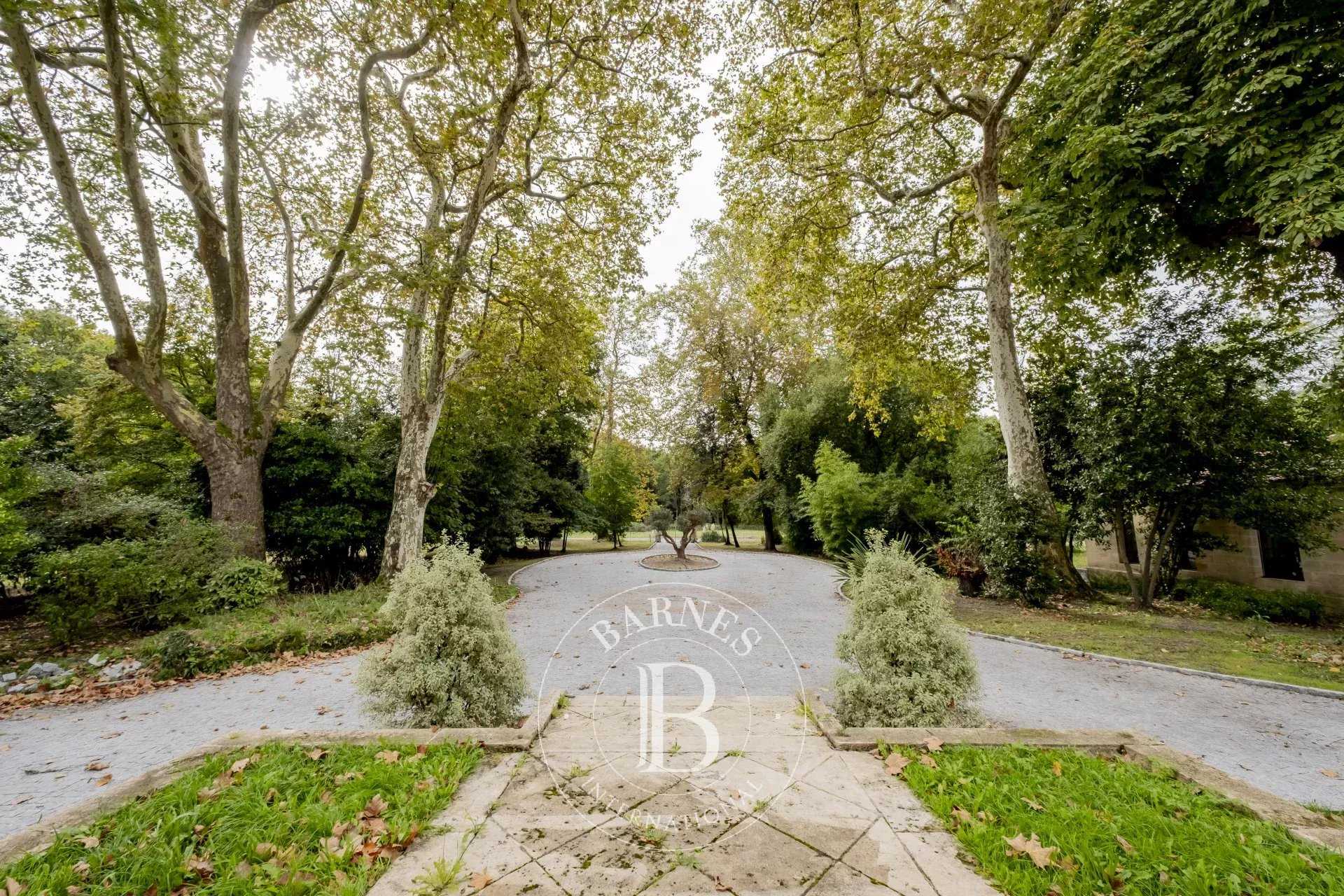 Saint-Vivien-de-Médoc  - Propriété 7 Pi&egrave;ces 4 Chambres