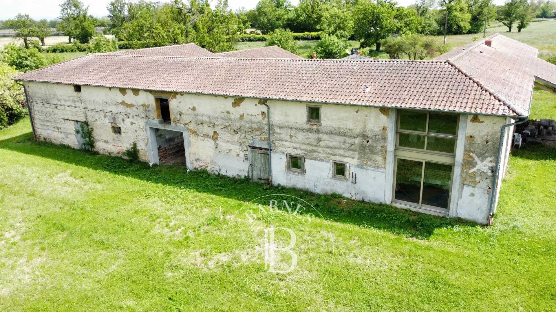 Villars-les-Dombes  - Propriété 