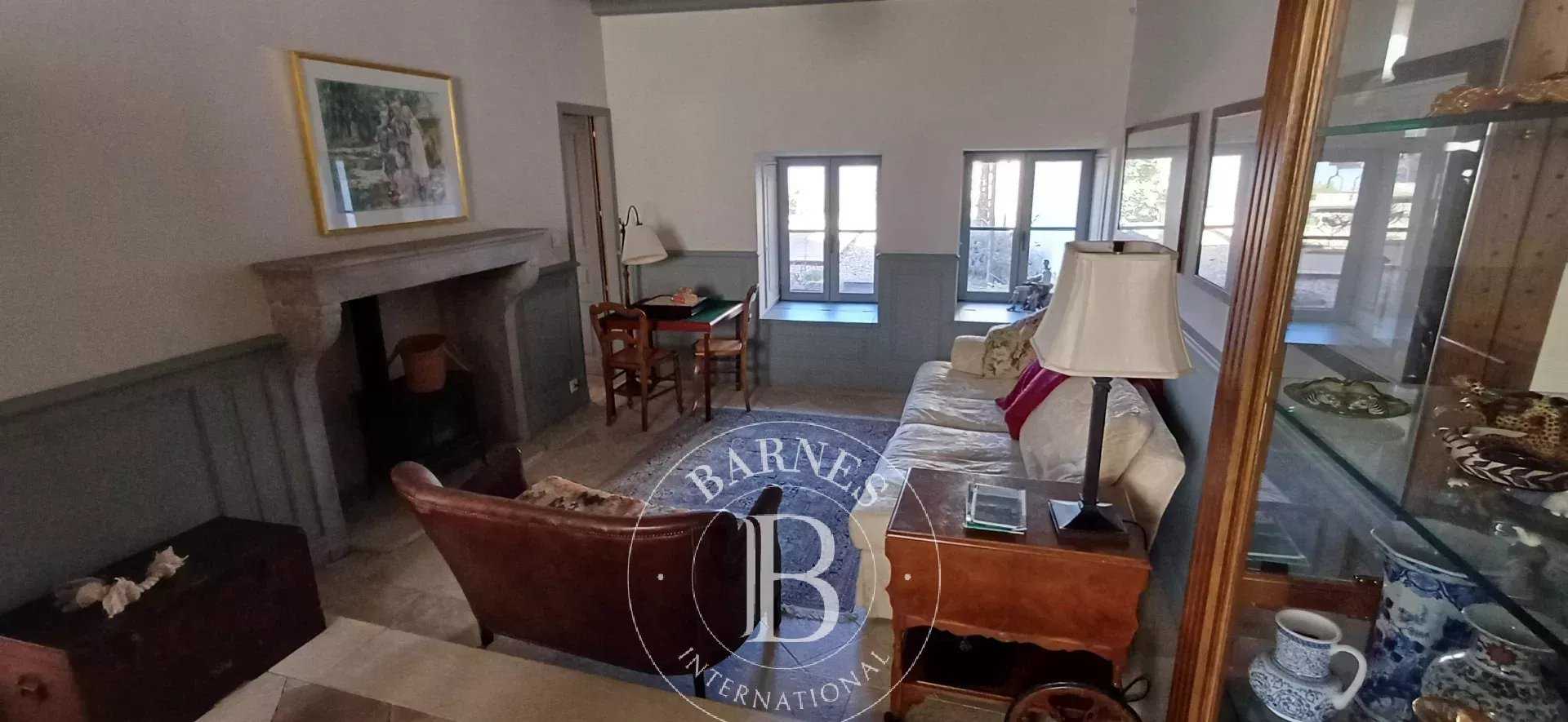 Mont-Saint-Jean  - Maison de village 13 Pi&egrave;ces 5 Chambres