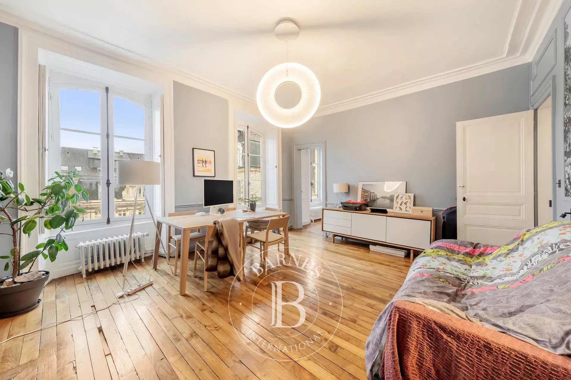 Rennes  - Appartement 6 Pi&egrave;ces 4 Chambres