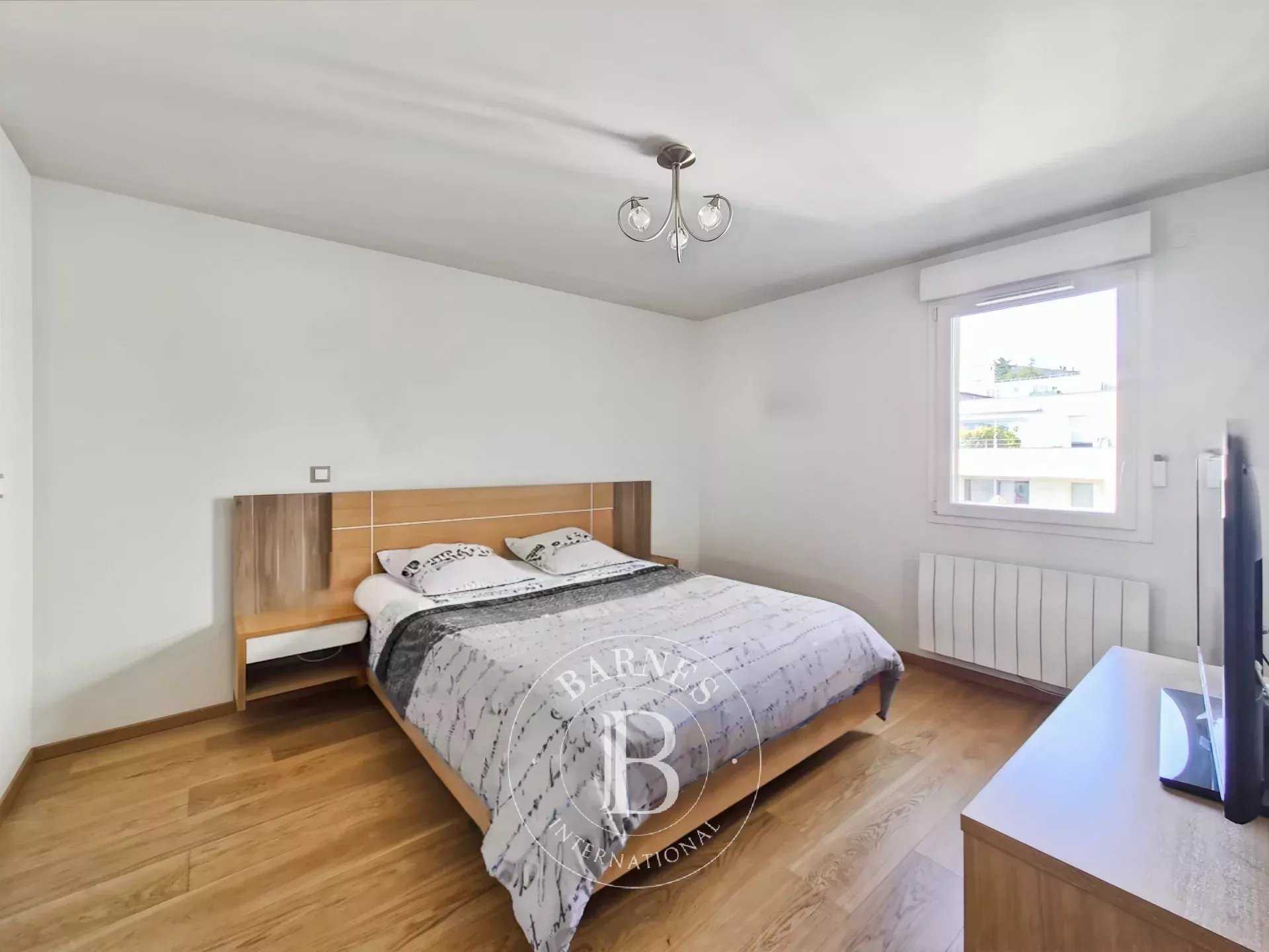 Clermont-Ferrand  - Appartement 6 Pi&egrave;ces 4 Chambres