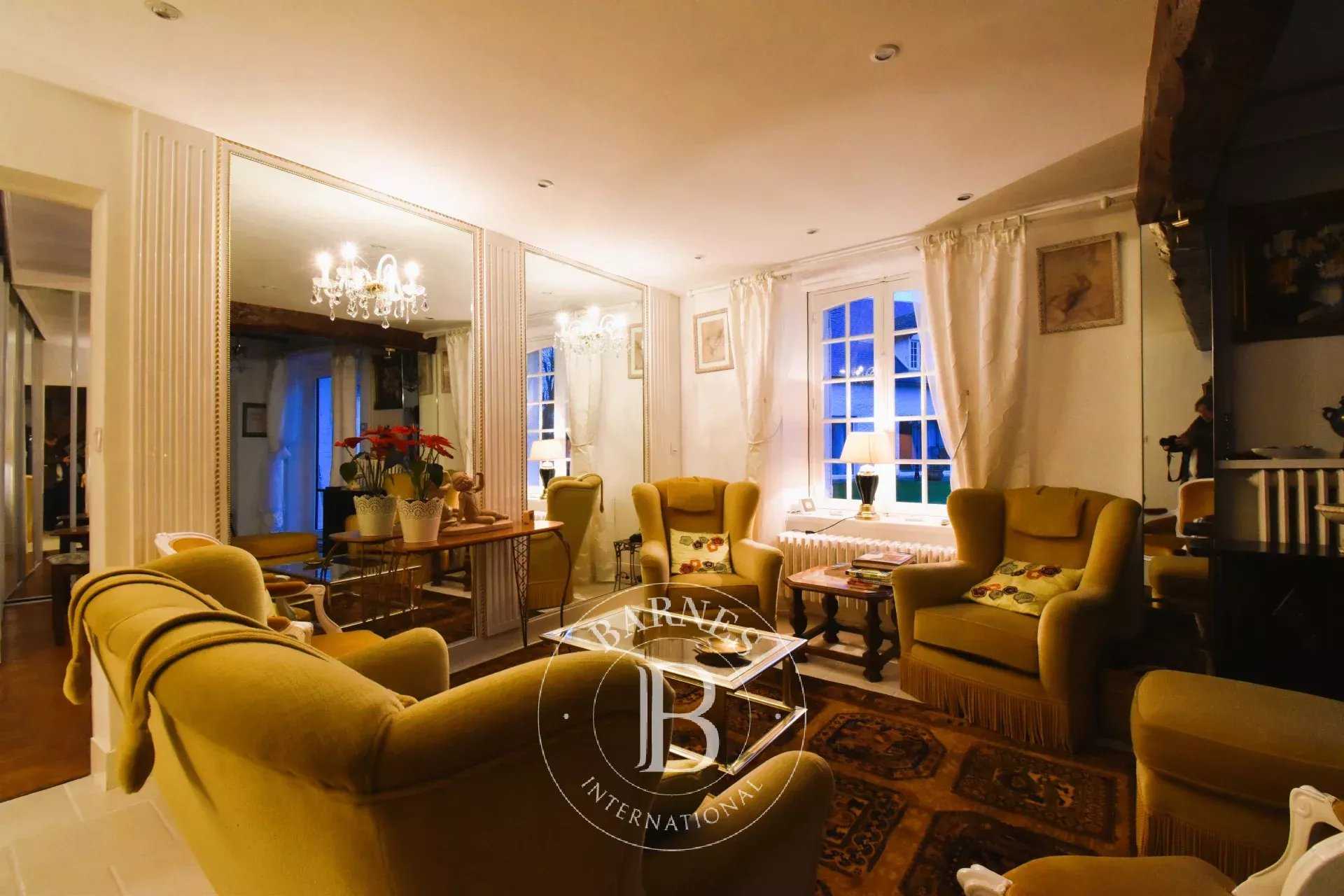 Tremblay-les-Villages  - Maison 21 Pi&egrave;ces 8 Chambres