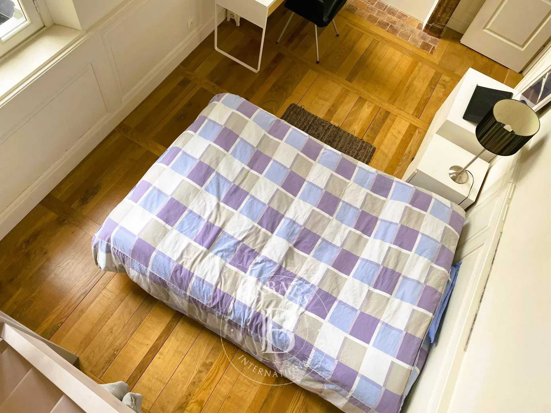 Rennes  - Apartment 5 Bedrooms