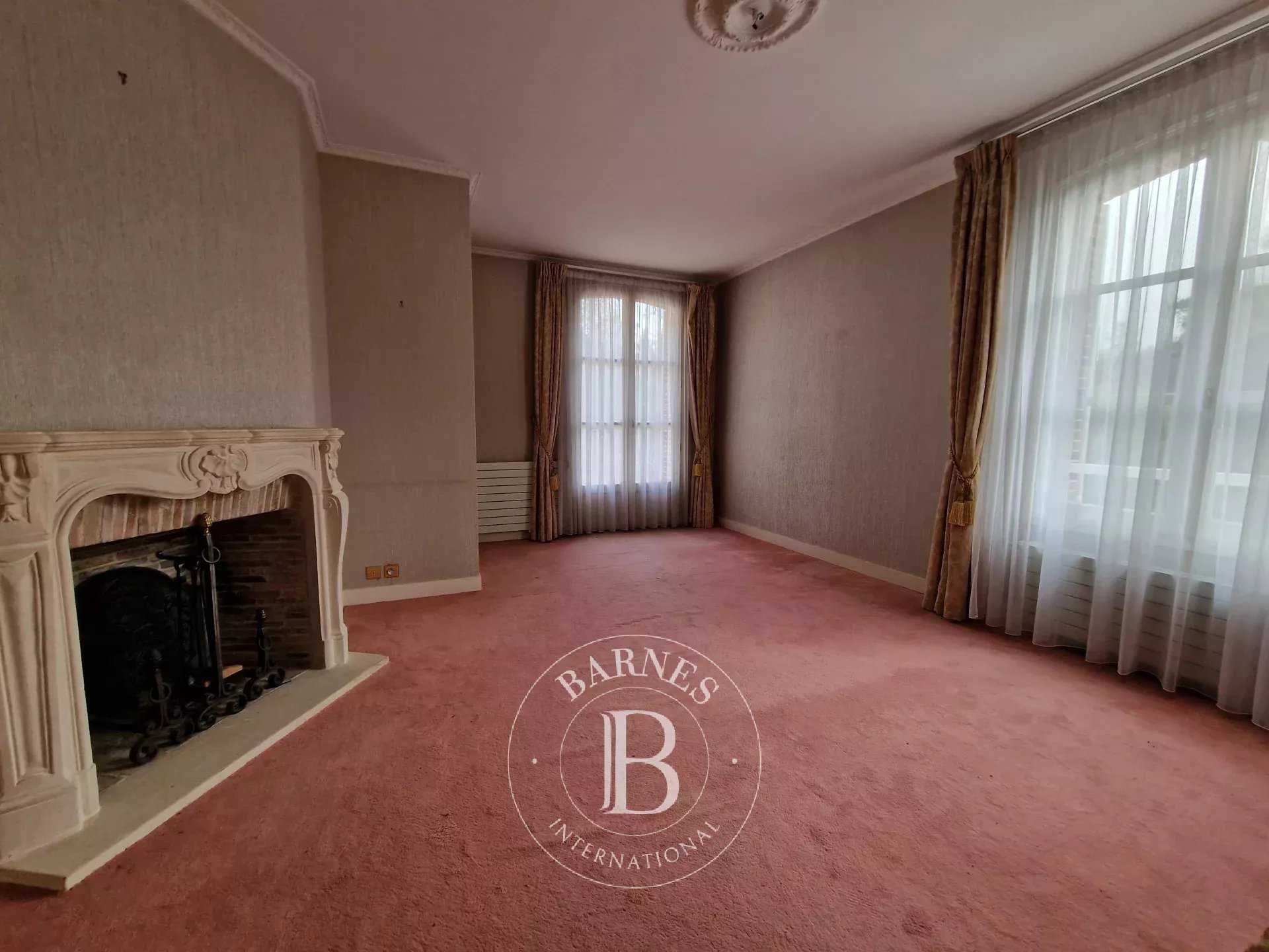 Poigny-la-Forêt  - Maison 13 Pi&egrave;ces 6 Chambres