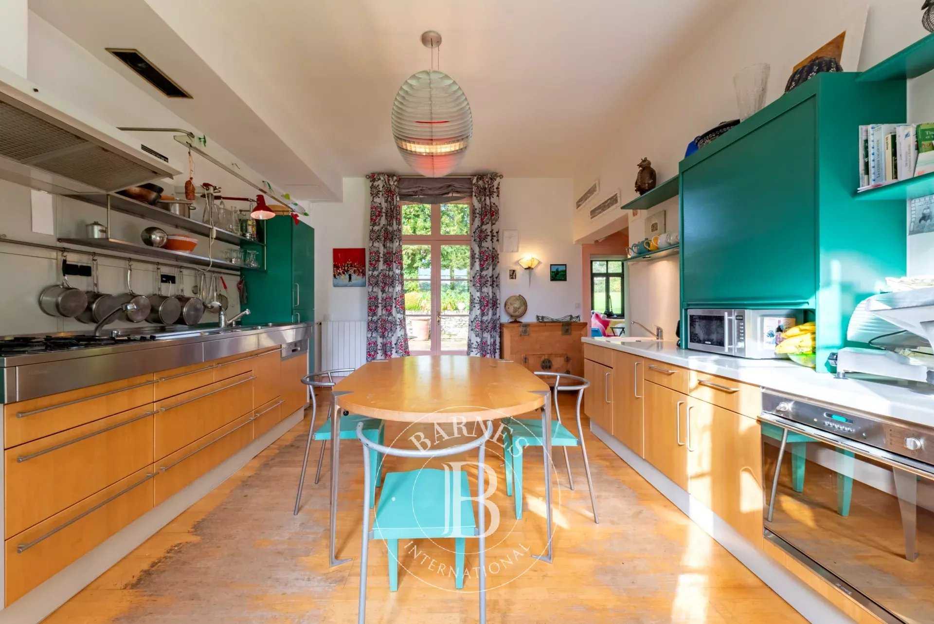 Lucy  - Propriété 11 Pi&egrave;ces 4 Chambres