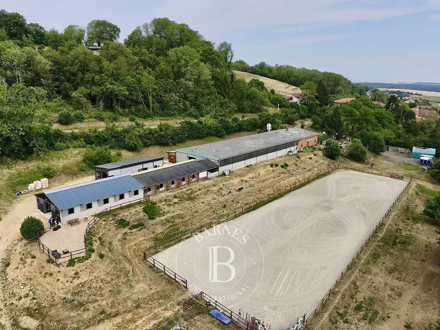 Juville  - Domaine équestre 6 Pi&egrave;ces