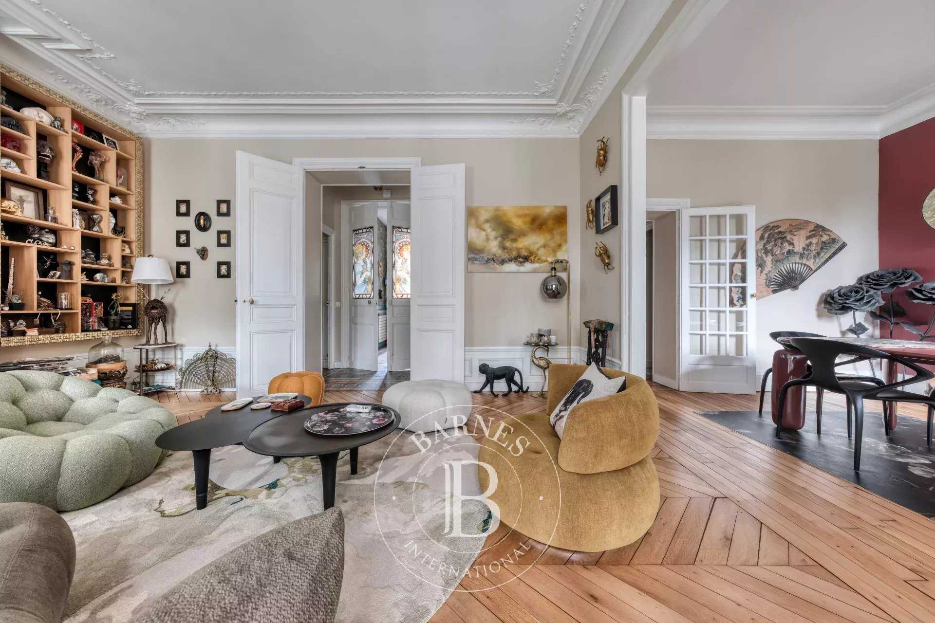 Fontainebleau  - Mansion 7 Bedrooms