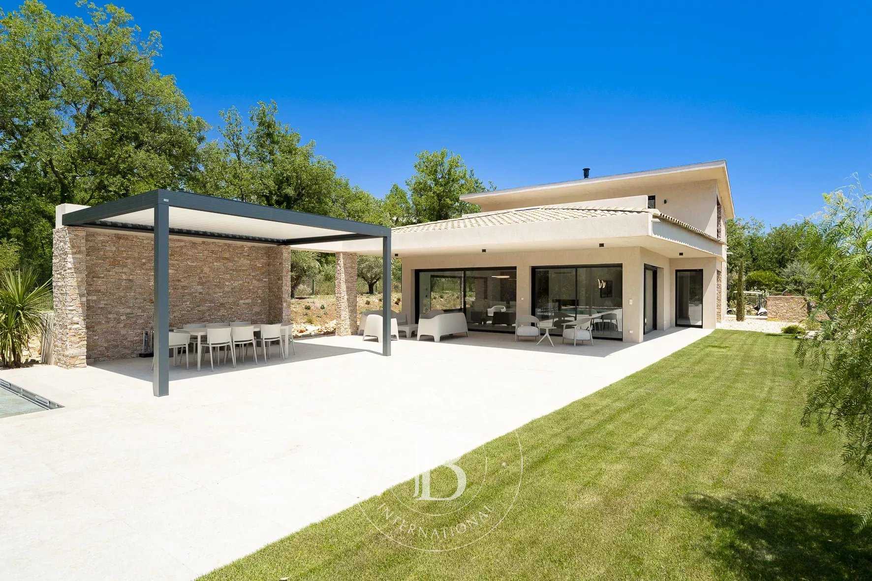 Tourrettes  - Villa 4 Bedrooms