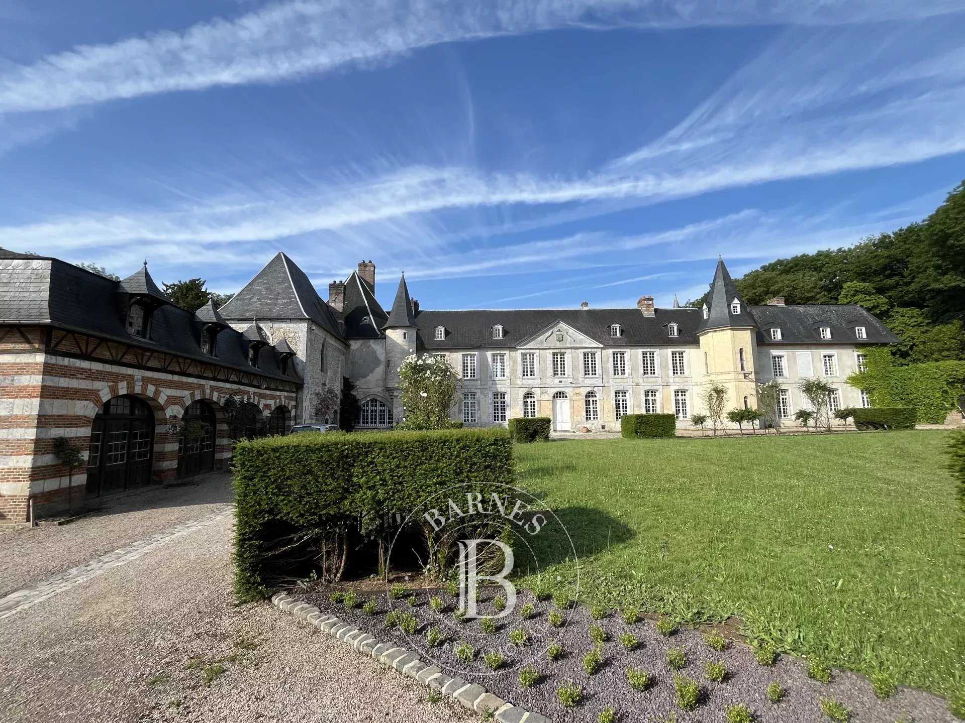 Pont-Audemer  - Château 34 Pièces 13 Chambres