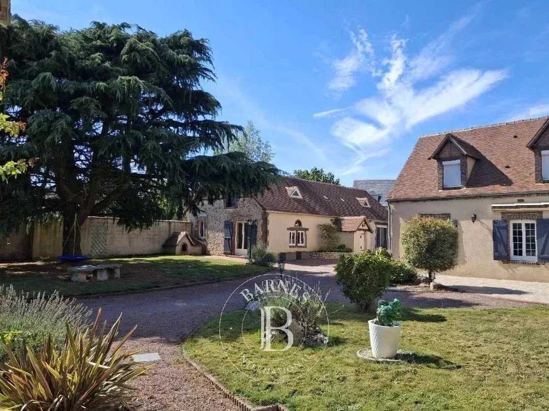 Tremblay-les-Villages  - Maison 15 Pi&egrave;ces 8 Chambres