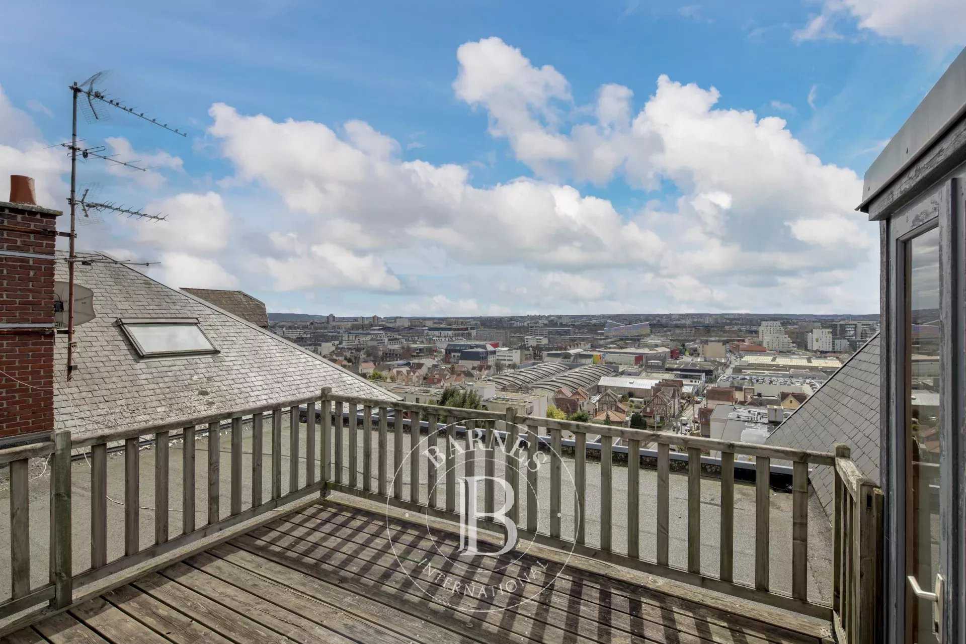 Rouen  - Appartement 11 Pièces 3 Chambres