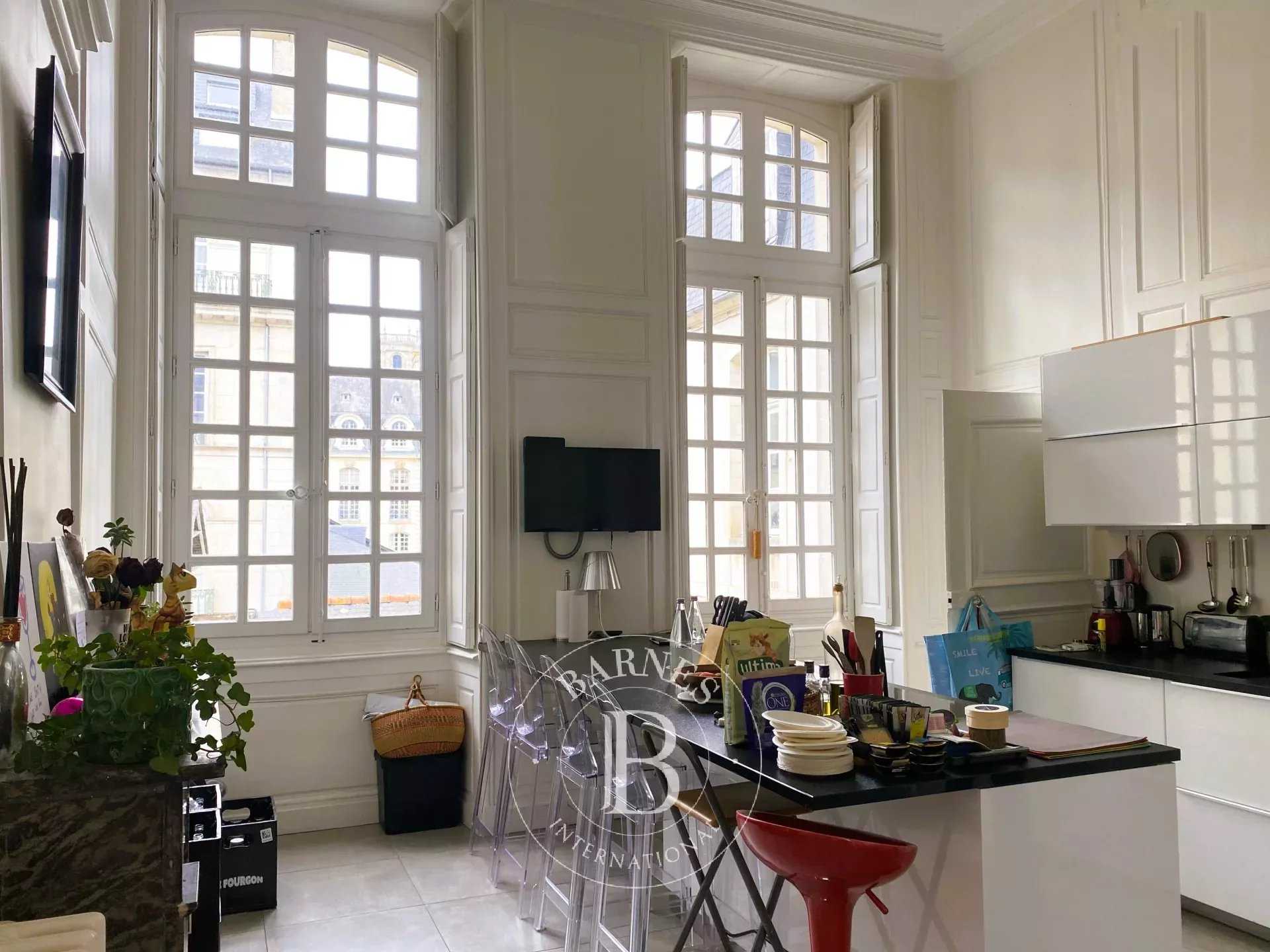 Rennes  - Apartment 5 Bedrooms