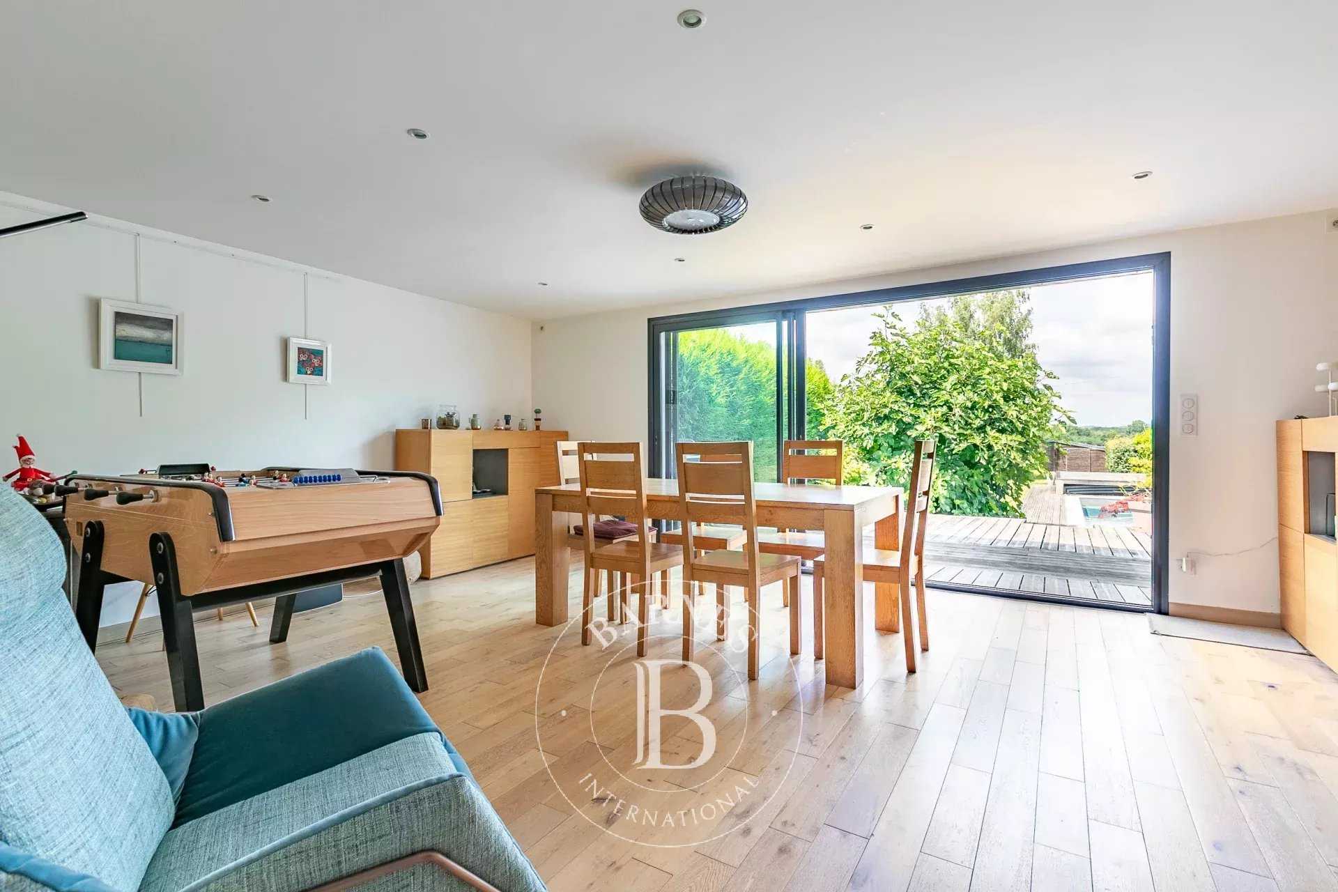 Saint-Sauveur  - Maison 5 Pi&egrave;ces 3 Chambres