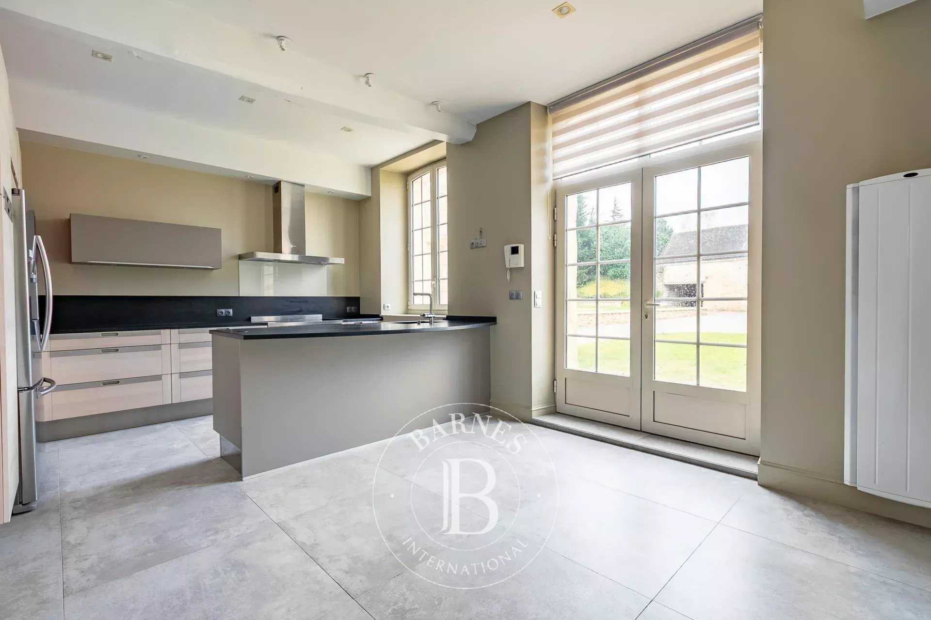 Verneuil-en-Halatte  - Maison 