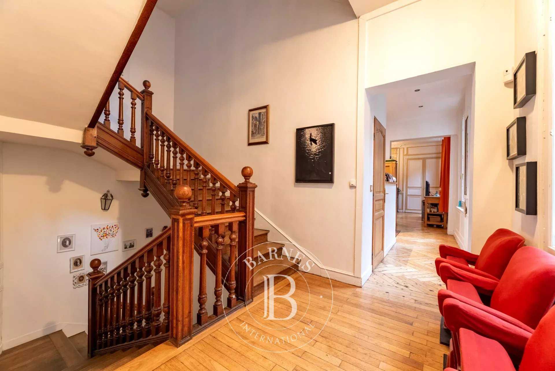 Rouen  - Hôtel particulier 9 Pi&egrave;ces 5 Chambres