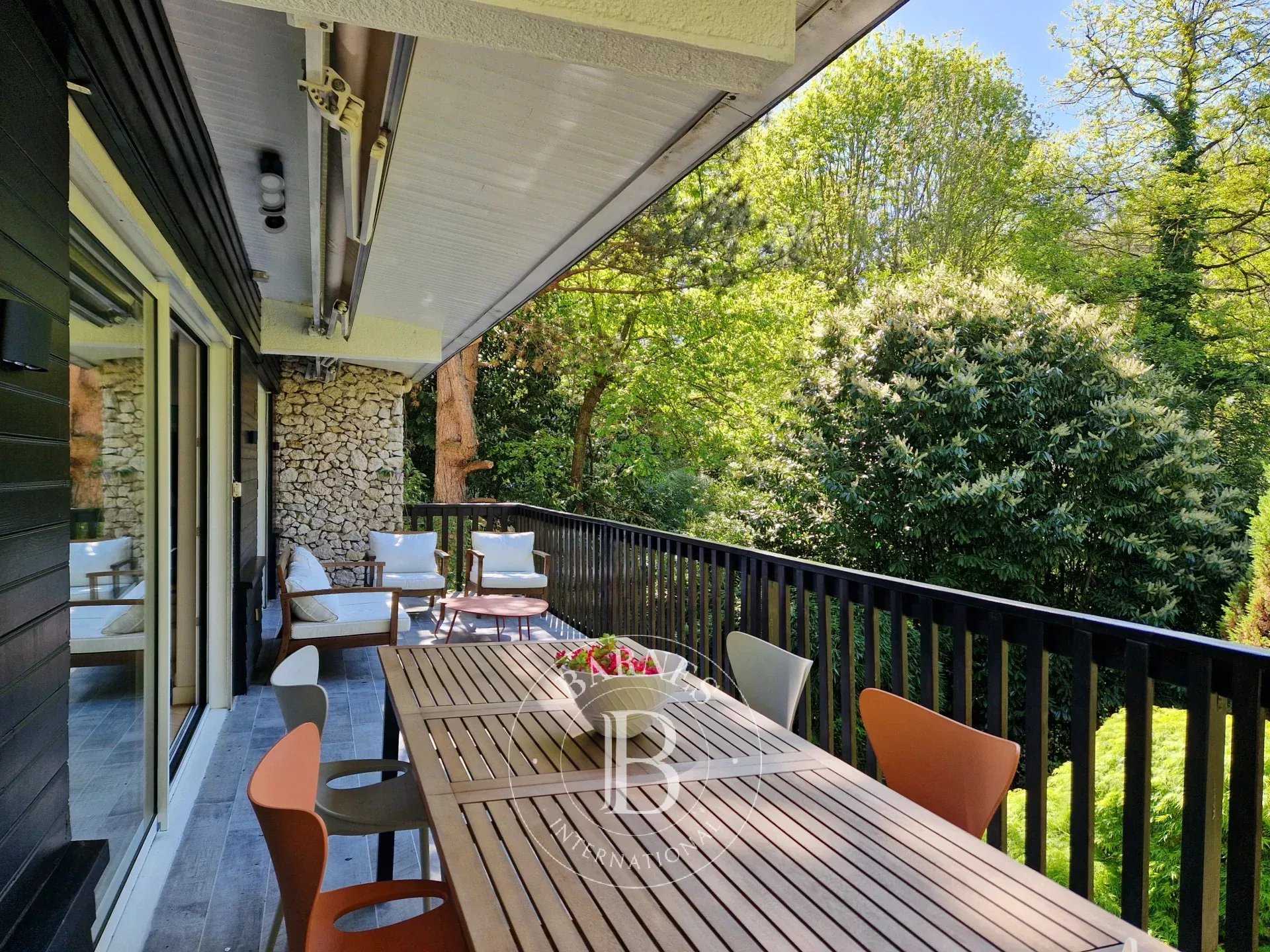 Lainville-en-Vexin  - Maison 6 Pièces 4 Chambres