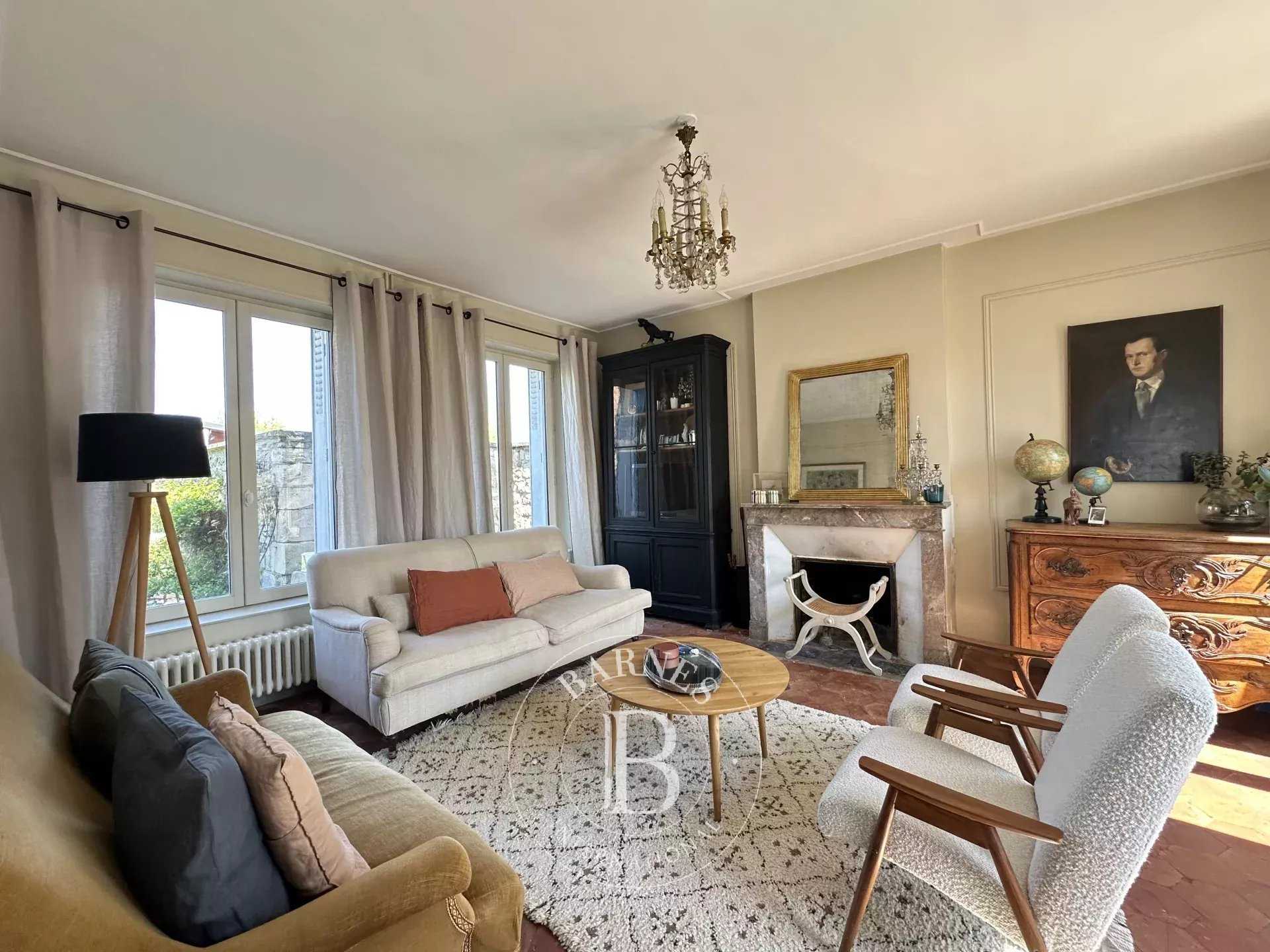 Compiègne  - House 6 Bedrooms