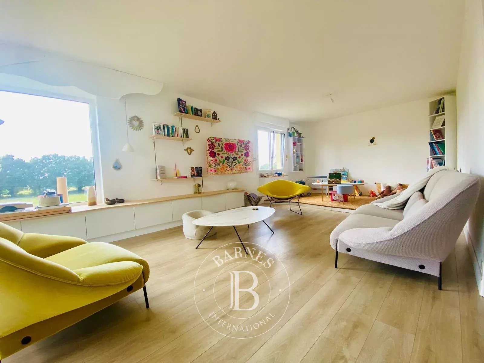 Vern-sur-Seiche  - House 4 Bedrooms