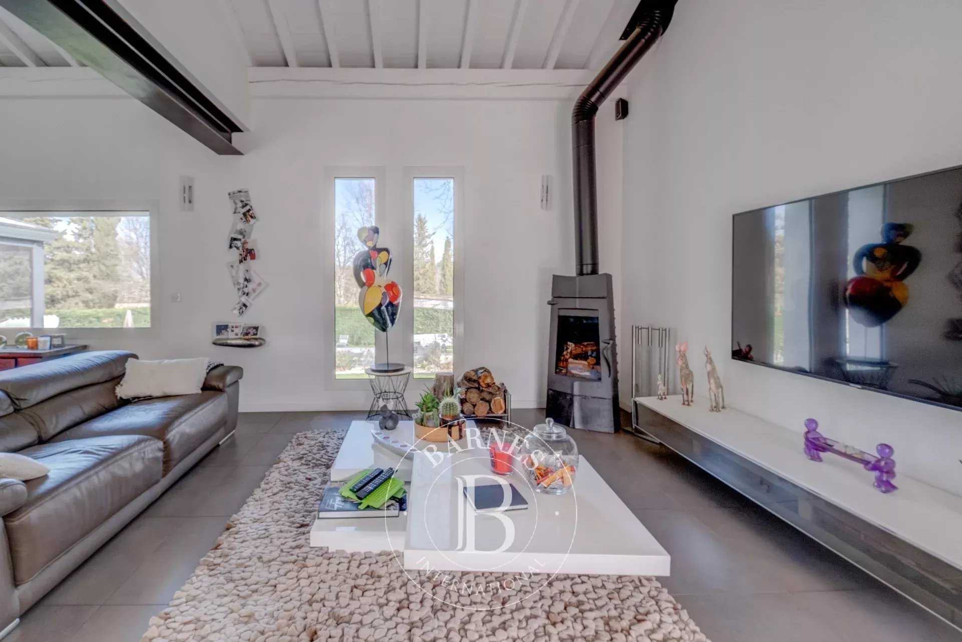 Bagnols-en-Forêt  - Villa 6 Pi&egrave;ces 3 Chambres