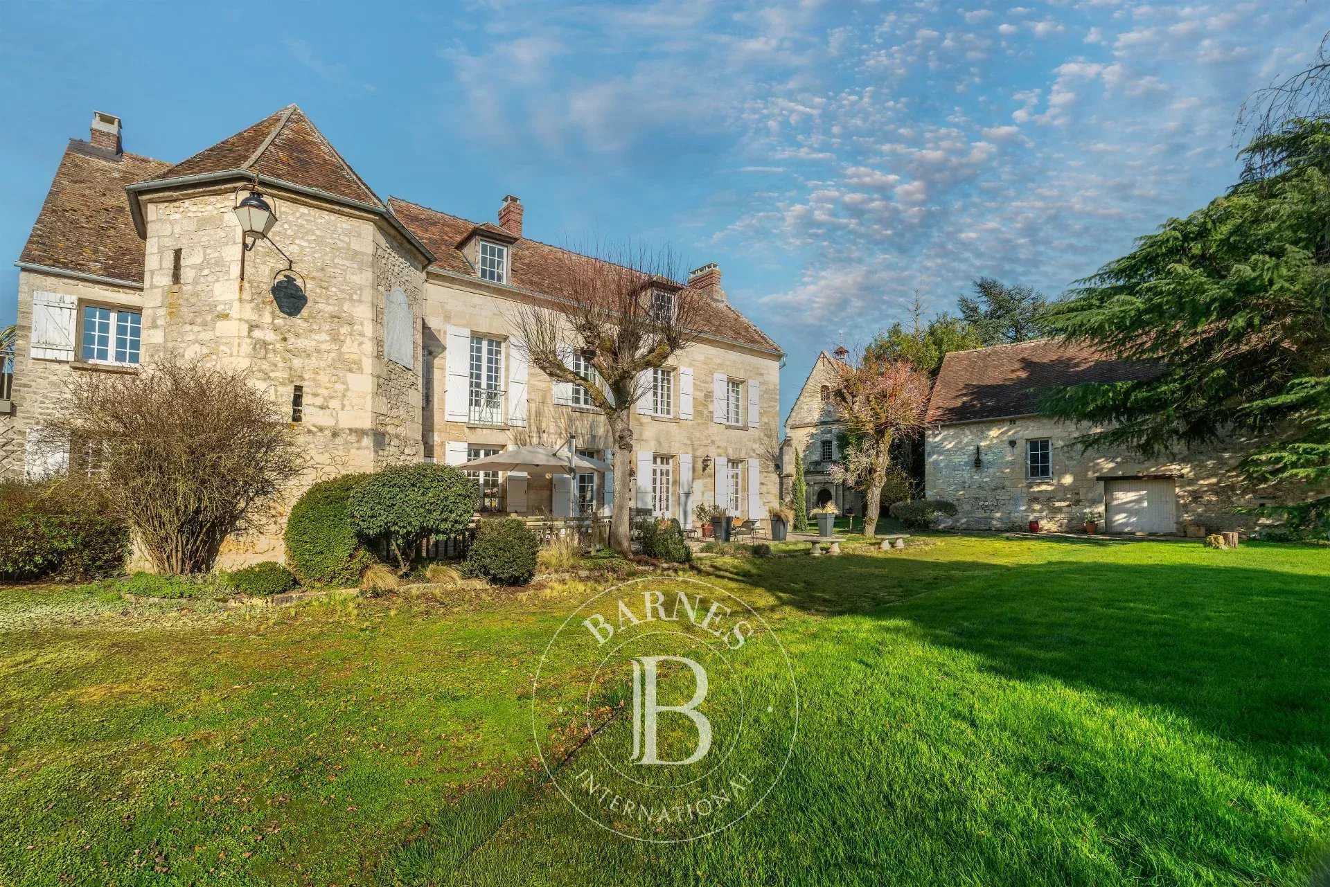 Chaumont-en-Vexin  - Manoir 12 Pi&egrave;ces 5 Chambres