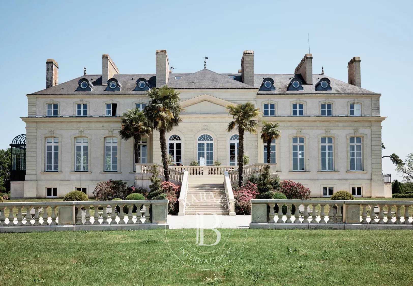 Nantes  - Château 12 Pi&egrave;ces