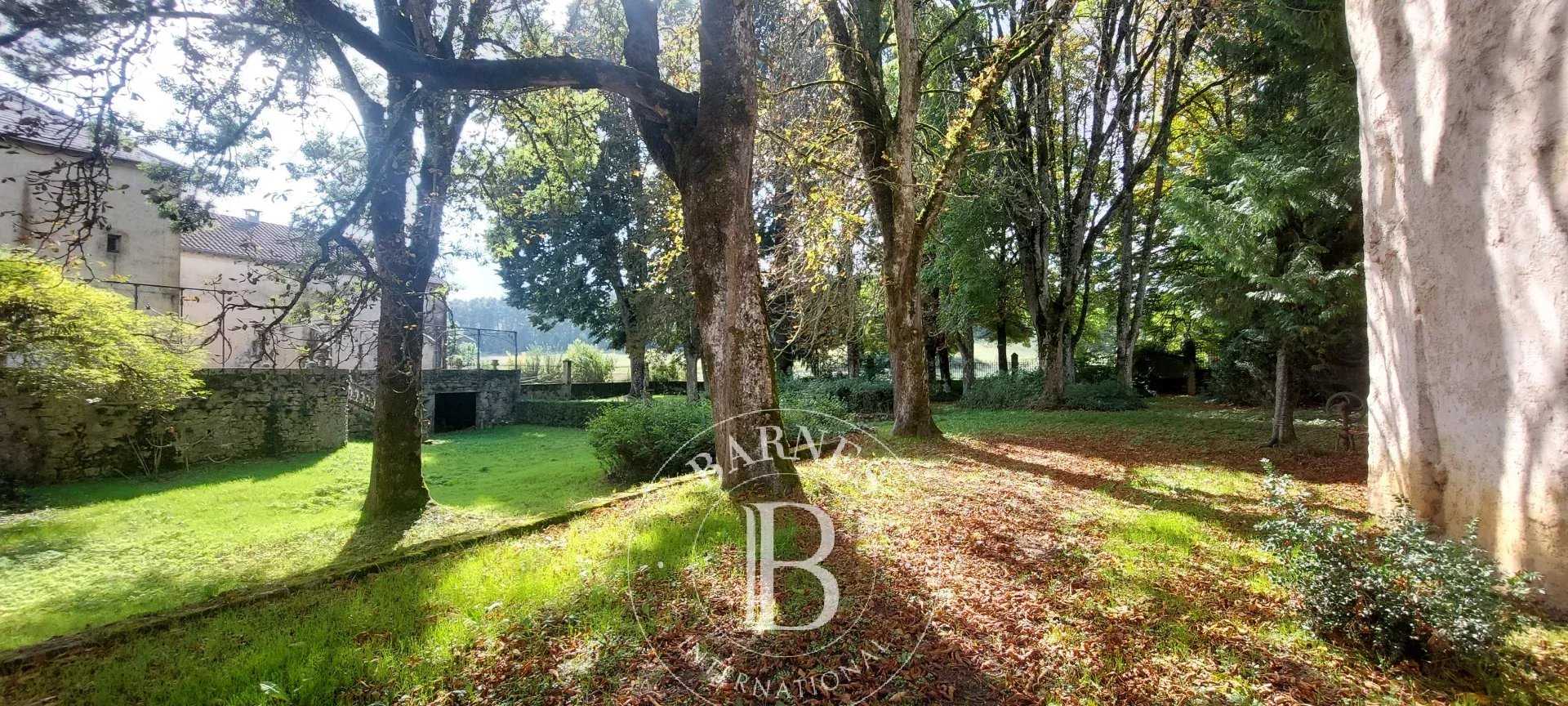 La Cavalerie  - Maison 11 Pi&egrave;ces 6 Chambres