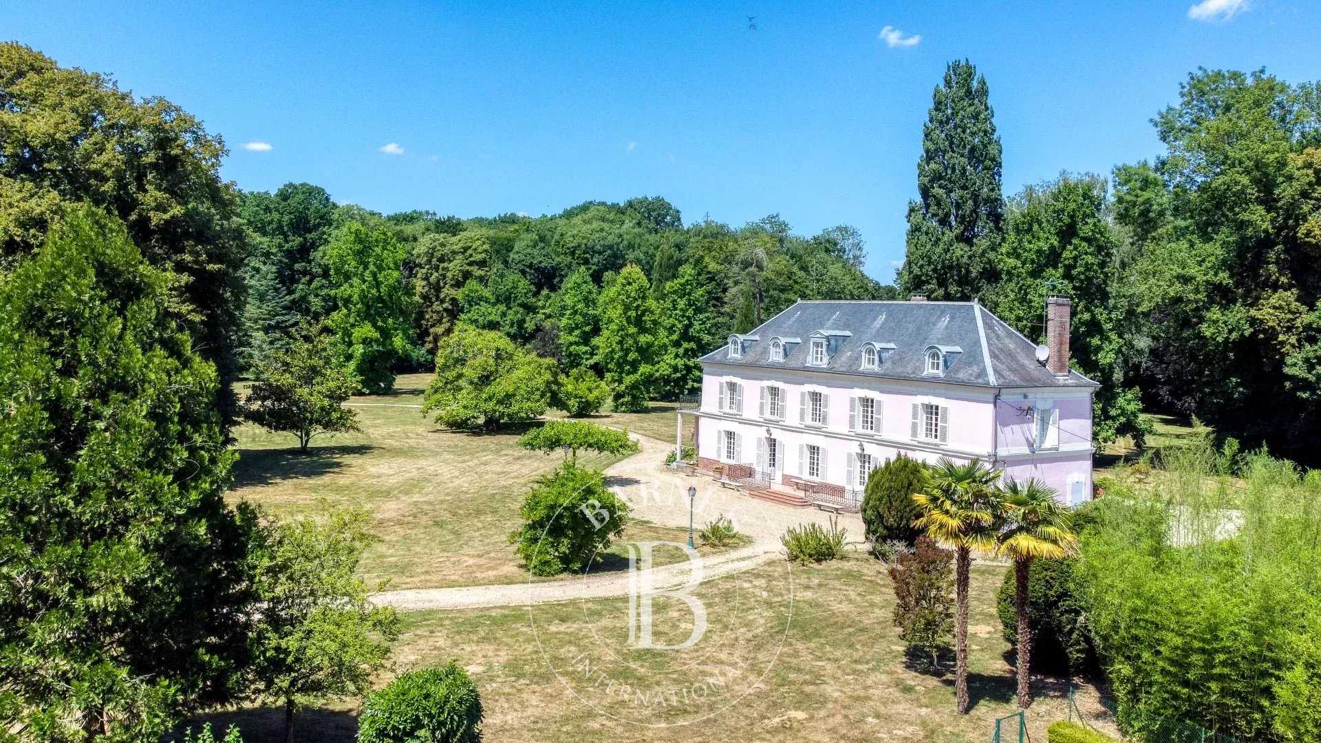 Provins  - Manoir 14 Pièces 6 Chambres