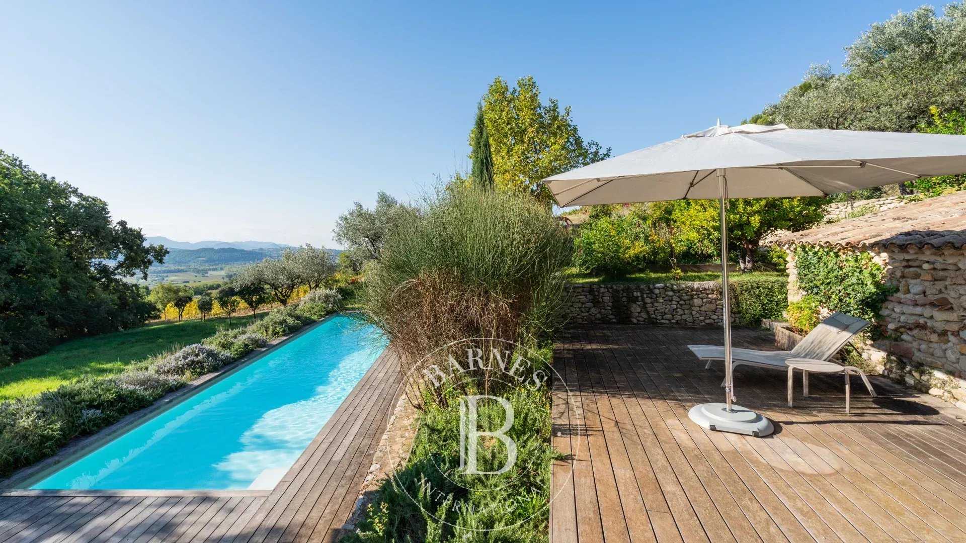 Vaison-la-Romaine  - Propriété viticole 