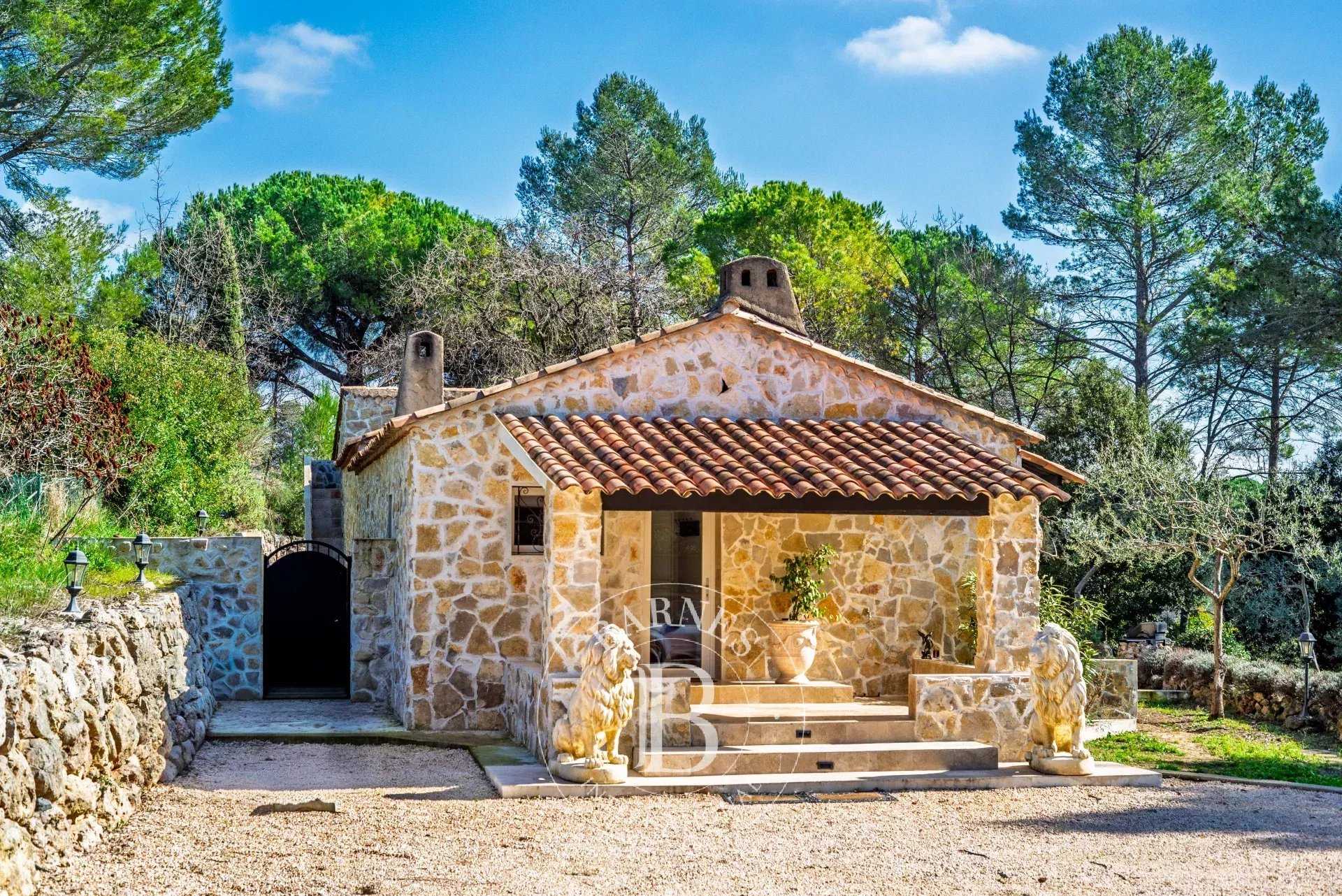 Bagnols-en-Forêt  - Mas 7 Pi&egrave;ces 3 Chambres