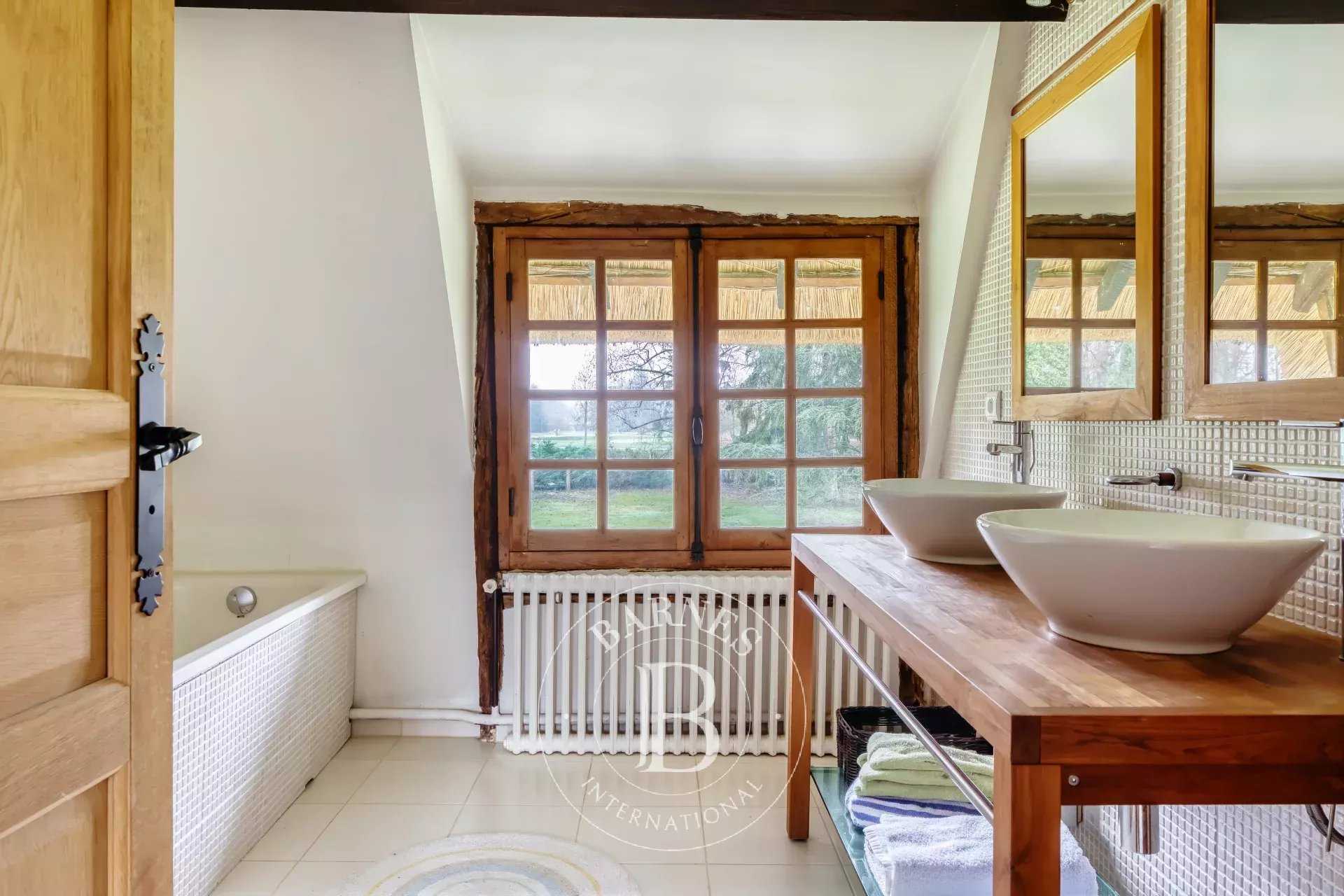 Le Vaudreuil  - House 5 Bedrooms