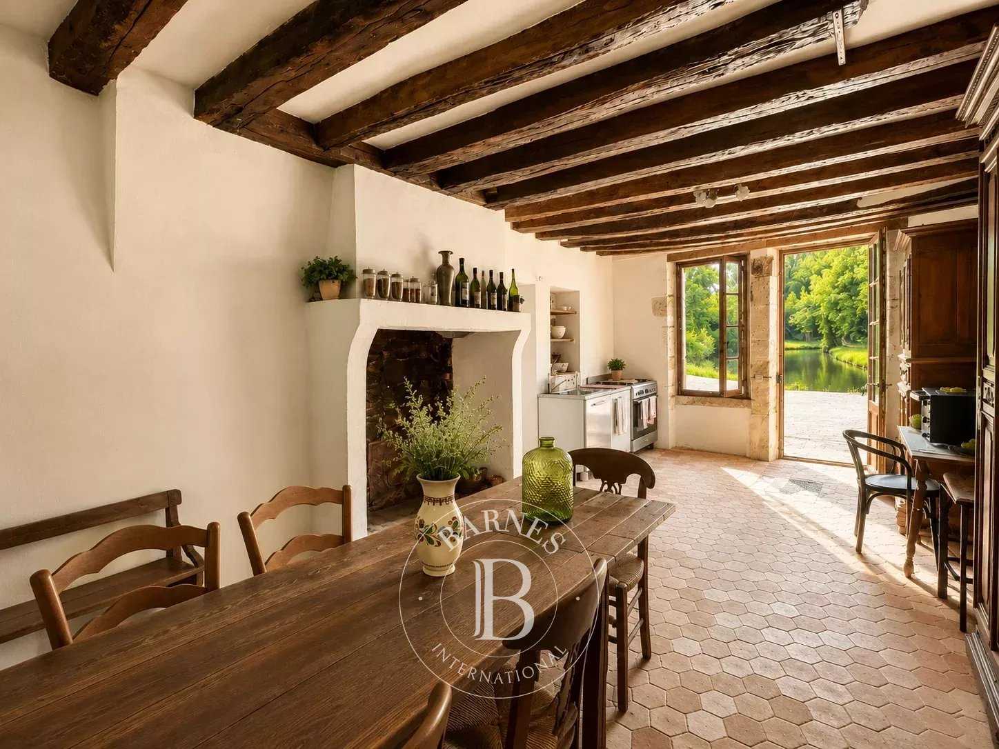 Gisors  - Maison 8 Pi&egrave;ces