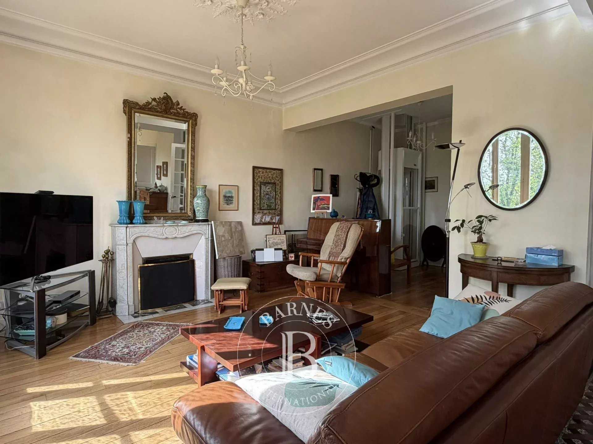 Épinay-sur-Orge  - Maison 8 Pi&egrave;ces 4 Chambres
