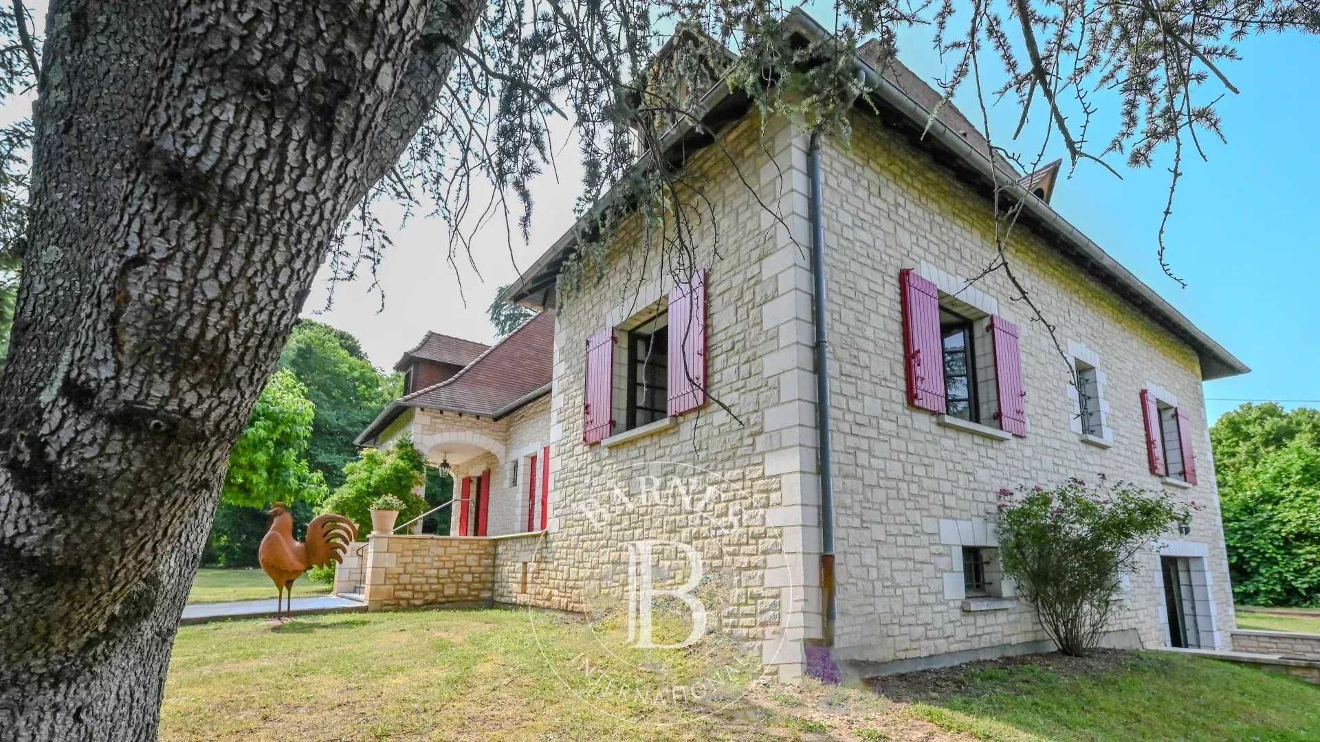 Périgueux  - House 7 Bedrooms