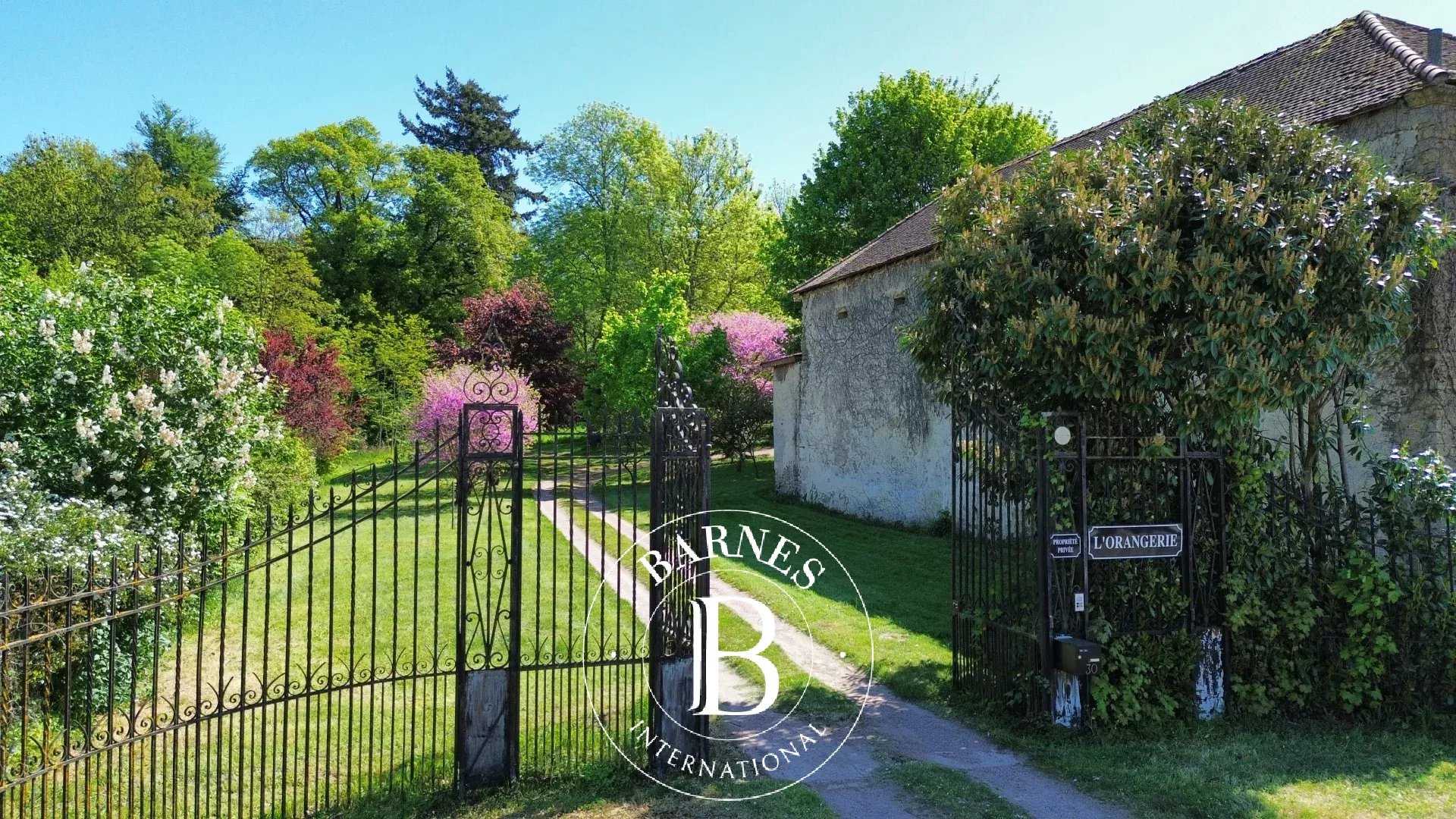 Courcelles-Chaussy  - Propriété 