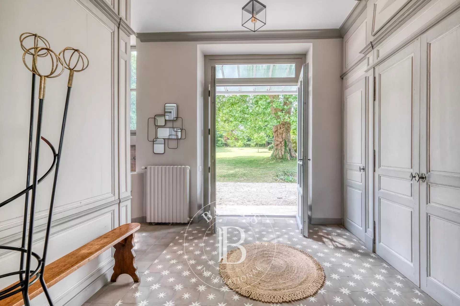 Fontainebleau  - Manor house 7 Bedrooms