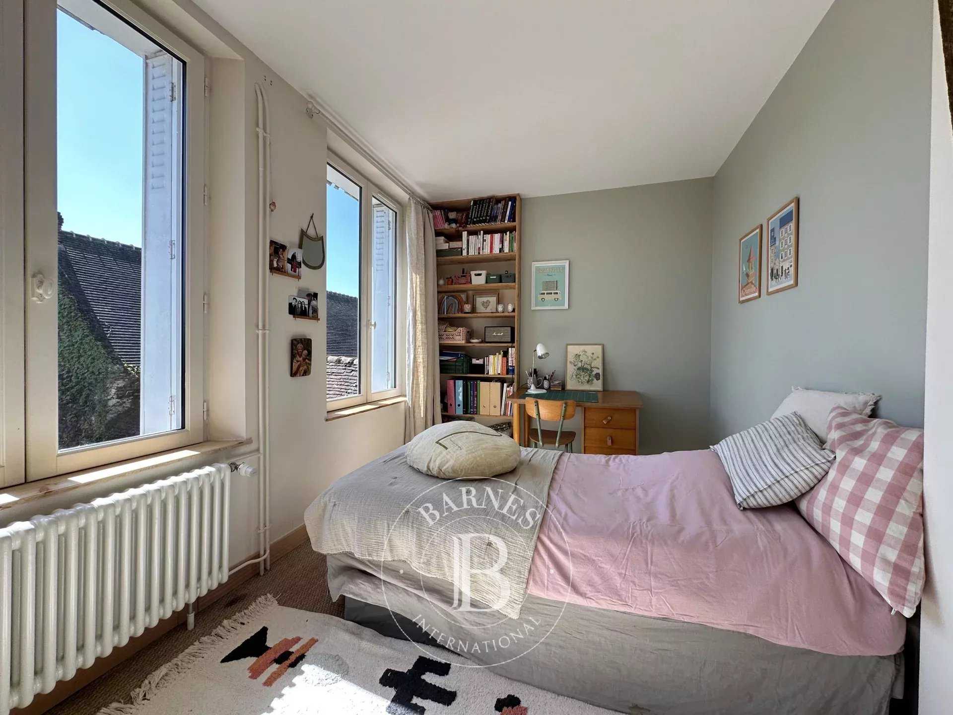 Compiègne  - House 6 Bedrooms