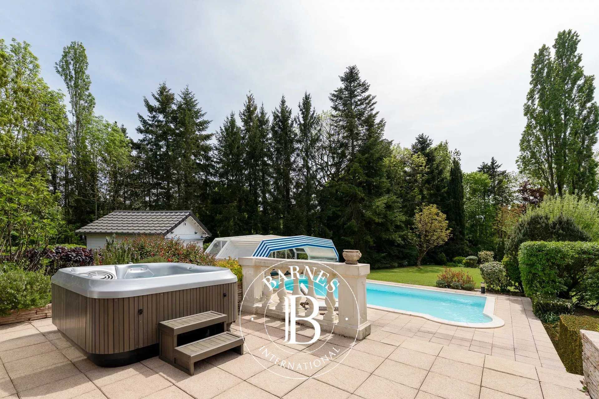 Heillecourt  - Maison 7 Pi&egrave;ces