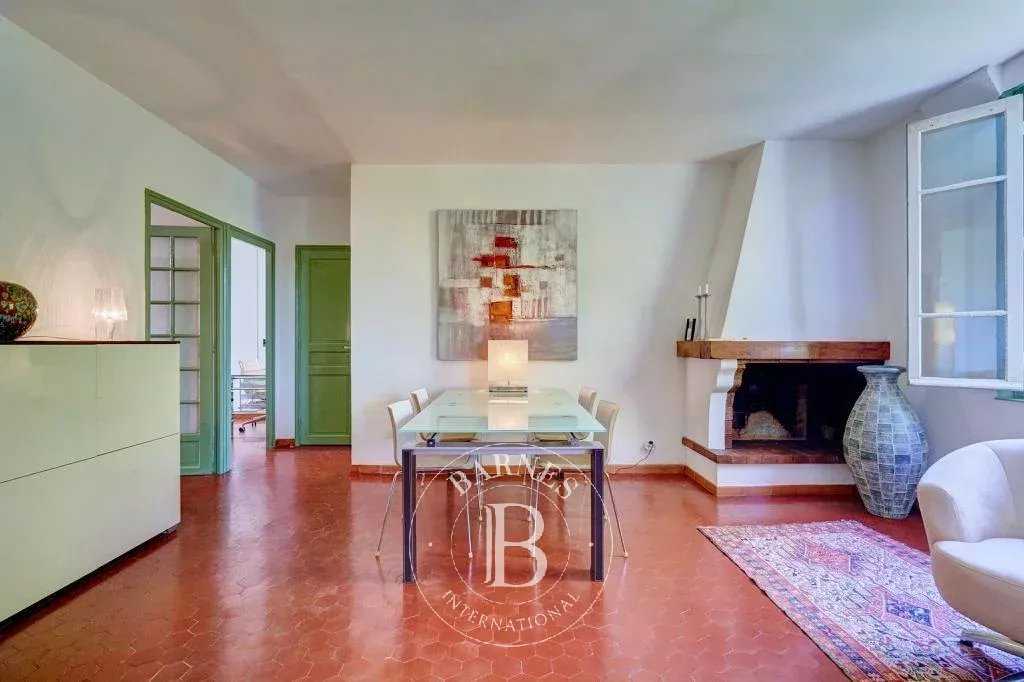 Bagnols-en-Forêt  - Appartement 4 Pi&egrave;ces 2 Chambres