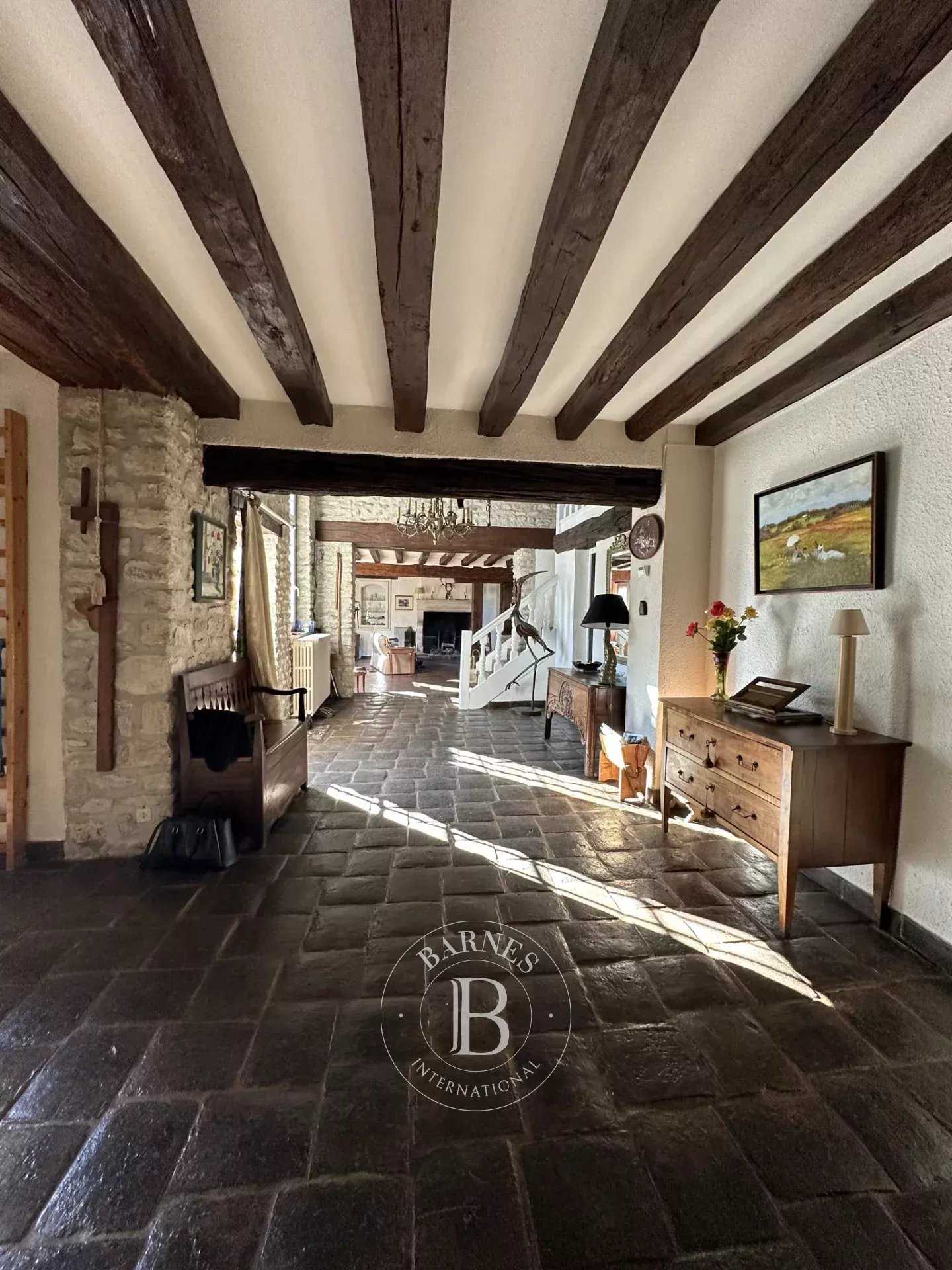 Chalo-Saint-Mars  - Maison 8 Pi&egrave;ces 6 Chambres