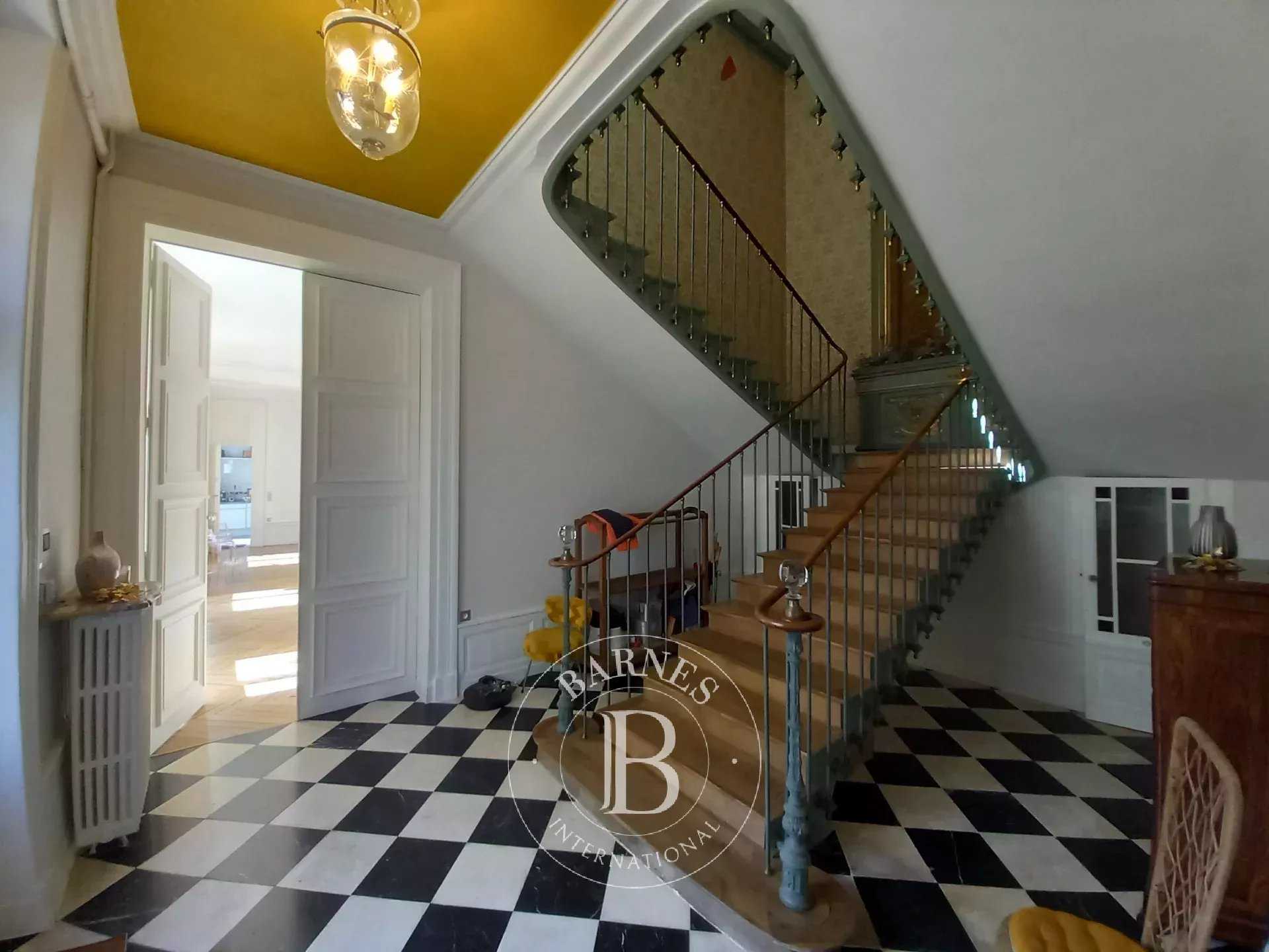 Châtellerault  - Mansion 5 Bedrooms