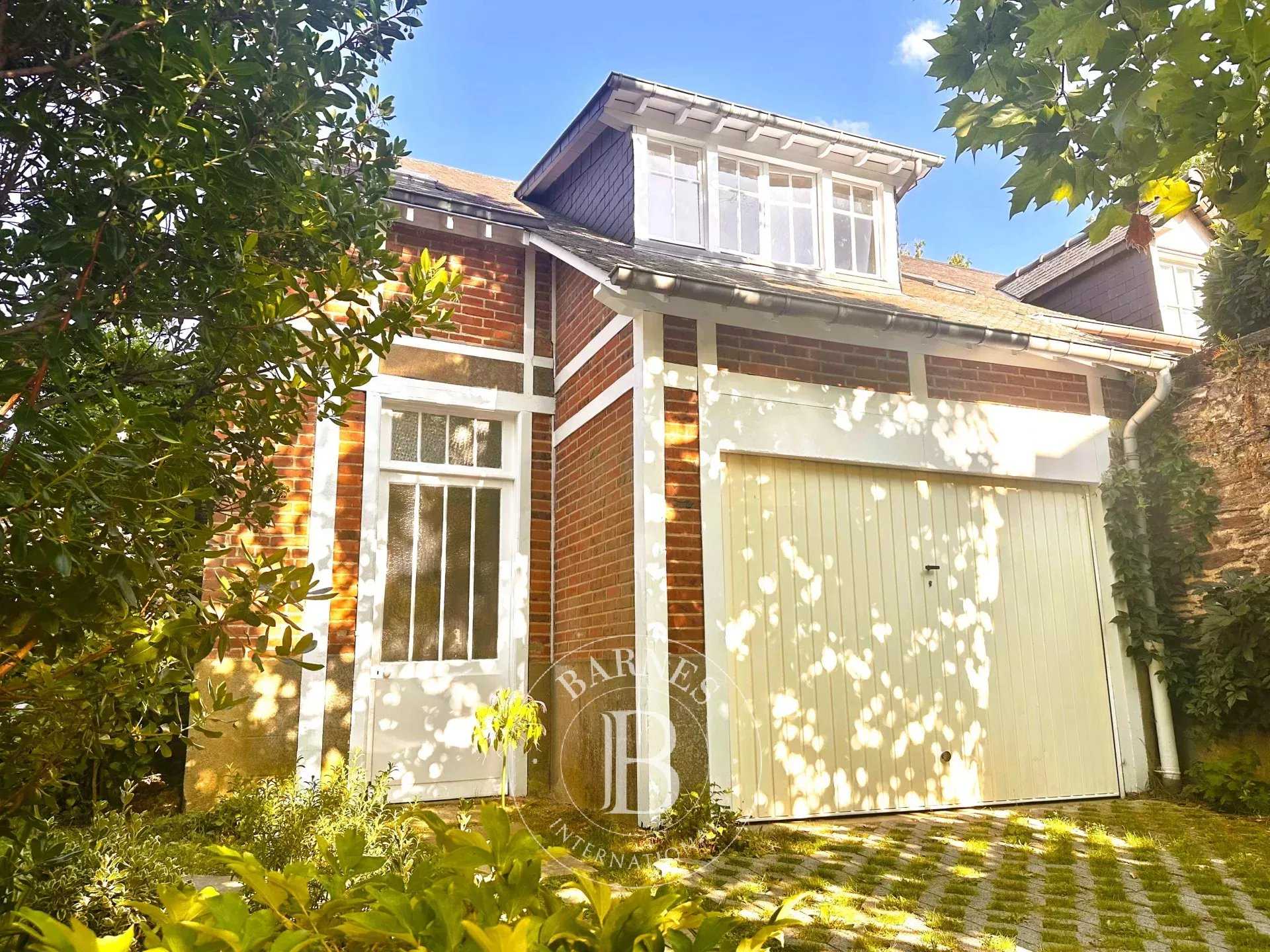 Rennes  - House 7 Bedrooms