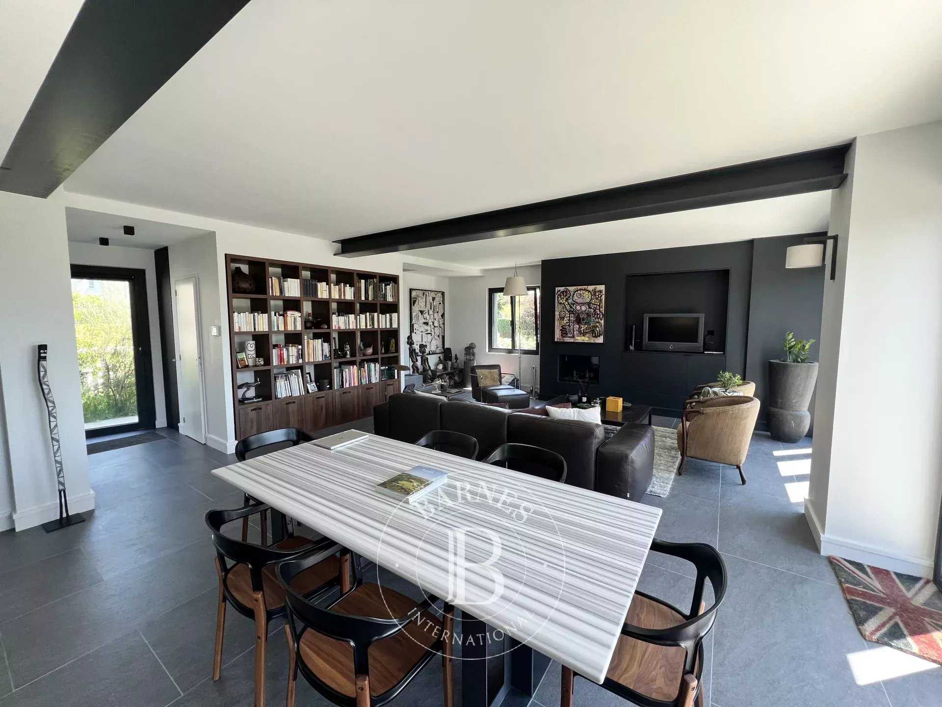 Regnéville-sur-Mer  - Maison 5 Pi&egrave;ces 3 Chambres