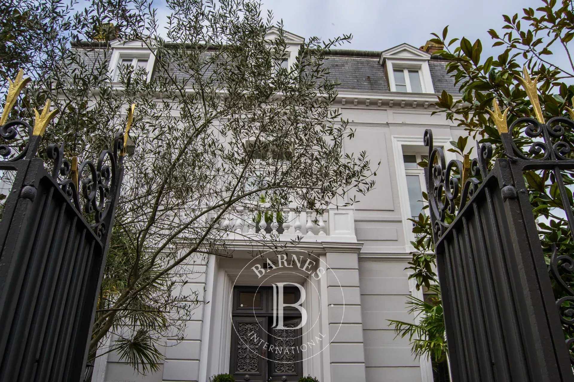 Saint-Malo  - Maison 6 Pi&egrave;ces 6 Chambres