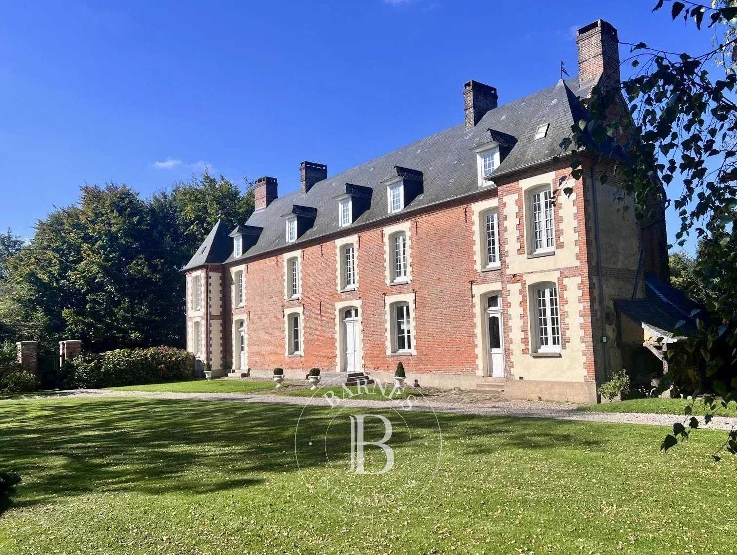 Illois  - Château 10 Pi&egrave;ces